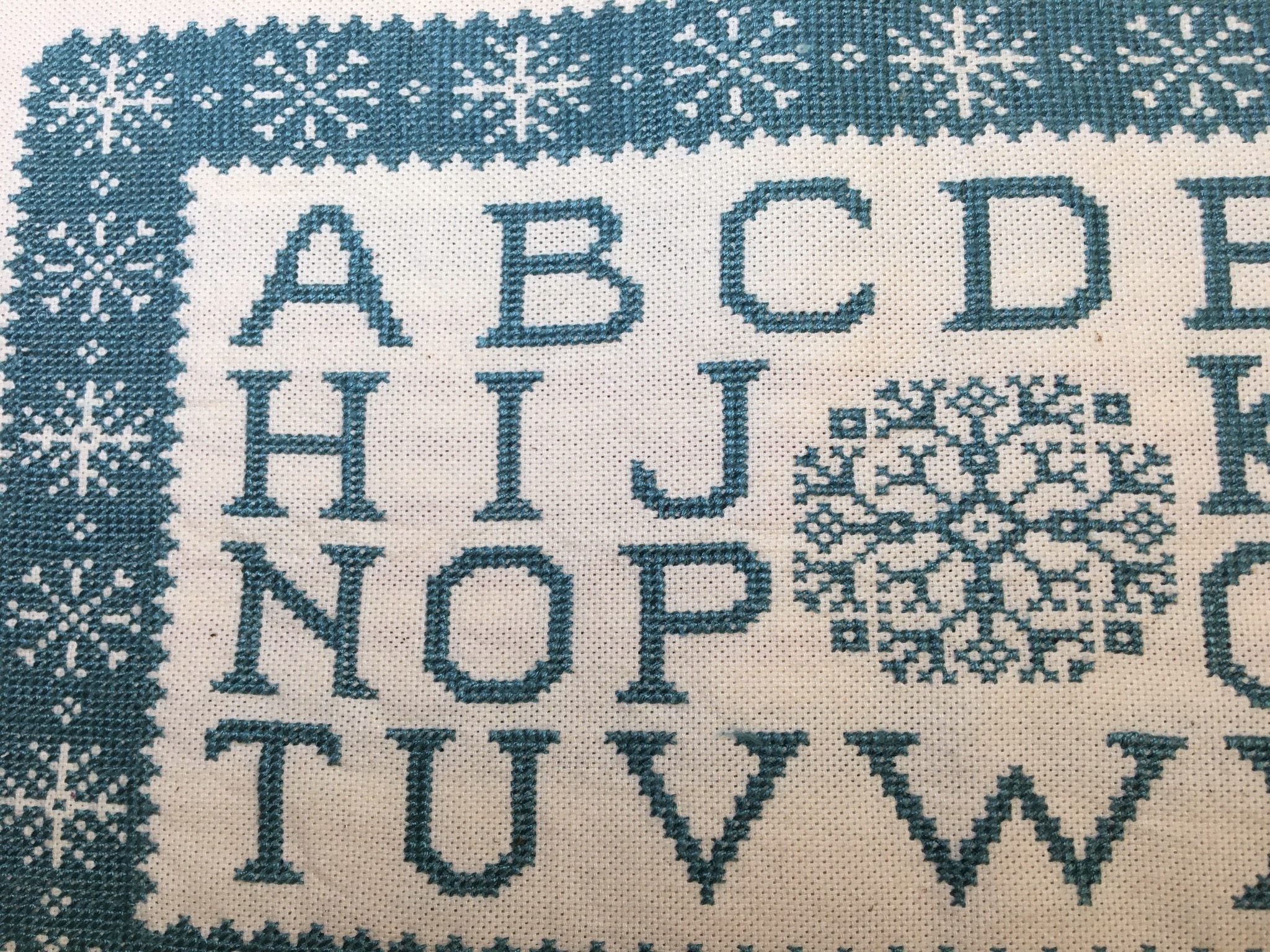 アルファベットサンプラークロスステッチマット スノーフレイク Iichi ハンドメイド クラフト作品 手仕事品の通販 アルファベットサンプラークロスステッチマット スノーフレイク Iichi ハンドメイド クラフト作品 手仕事品の通販