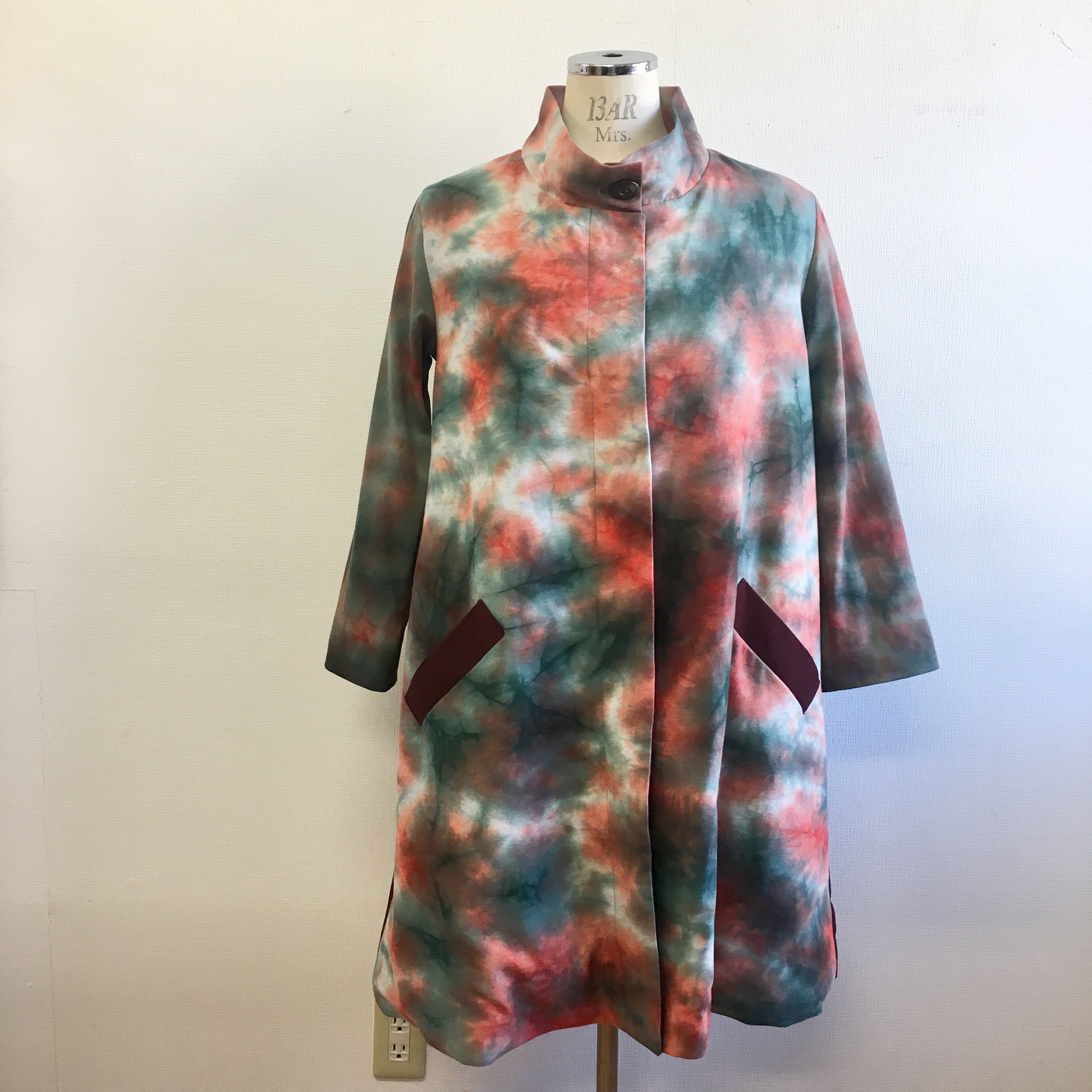 セール価格 大人カッコイイ 手染め風コットン立ち襟フレアロングジャケット 裏地付き 赤グリーン サイズフリーl Iichi ハンドメイド クラフト作品 手仕事品の通販