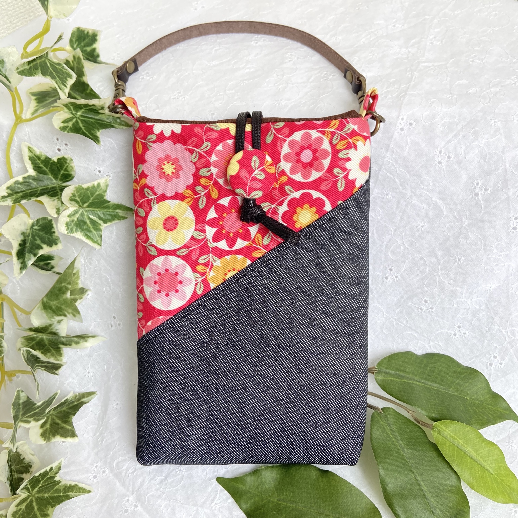 デニム ピンク花柄スマホポーチ Iichi ハンドメイド クラフト作品 手仕事品の通販