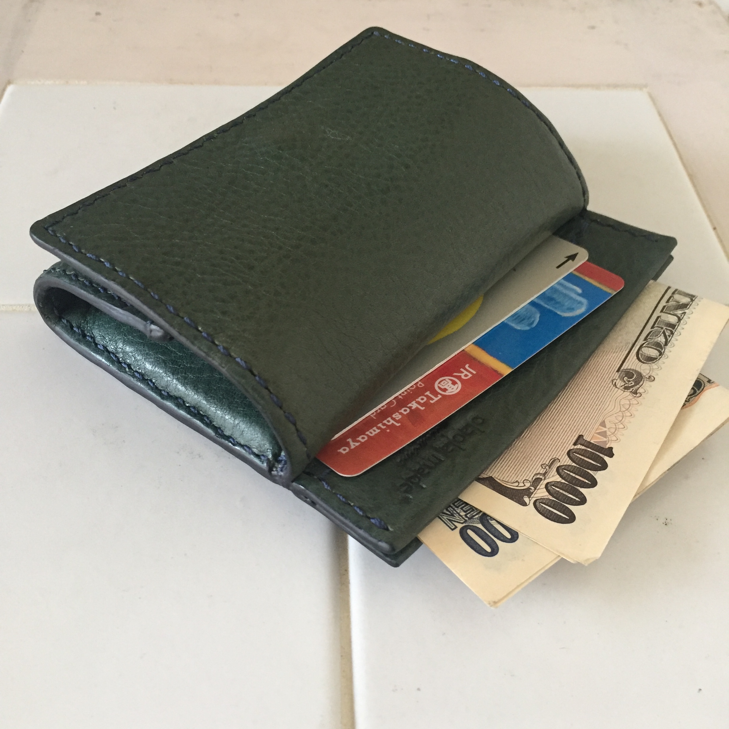 名入れ無料 片手サイズ カード お札も収納できる ボックスコインケース イタリアレザー 男性の方にも Iichi ハンドメイド クラフト作品 手仕事品の通販