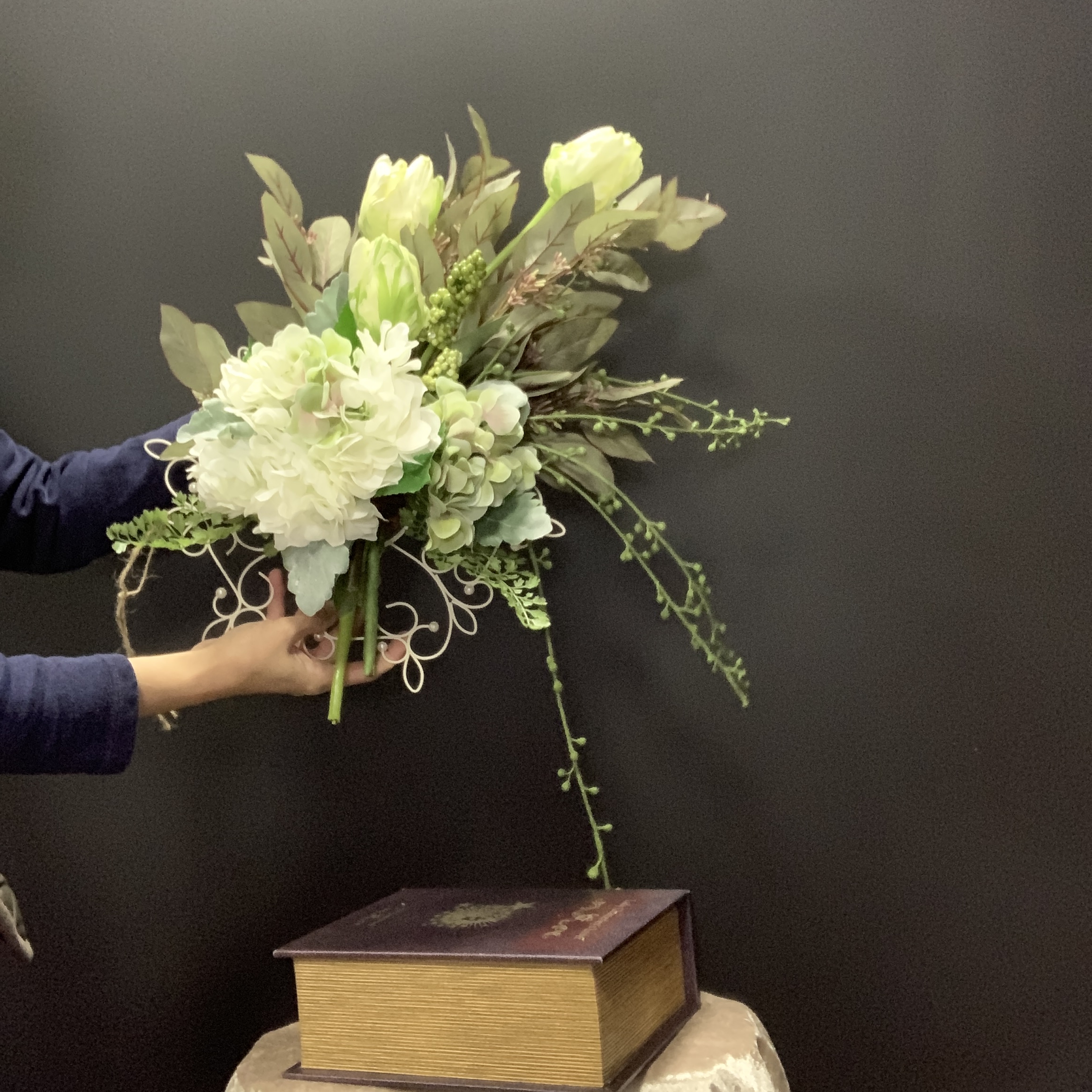 チューリップと紫陽花の置き型or壁掛けのアレンジメント Iichi ハンドメイド クラフト作品 手仕事品の通販