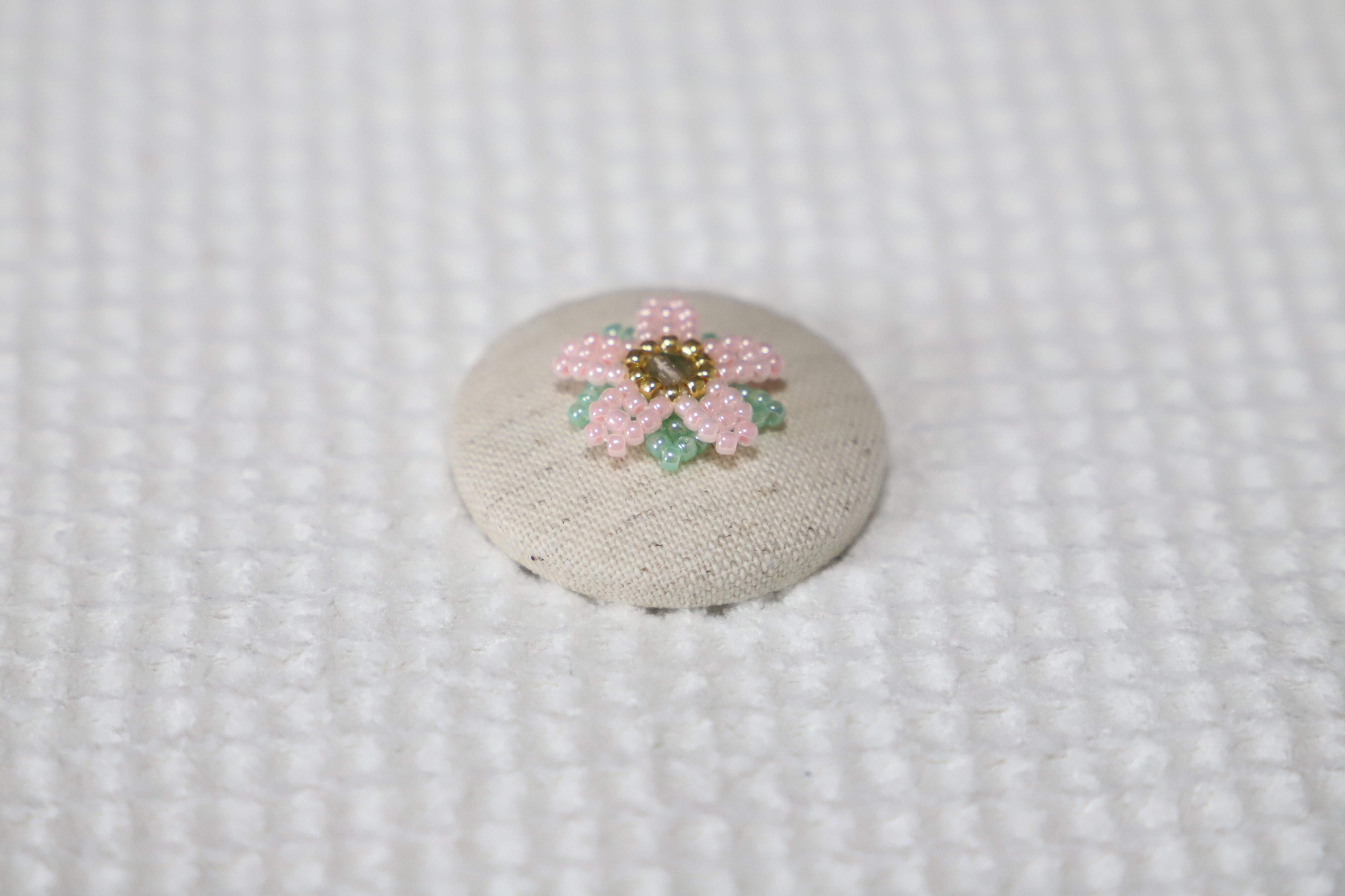 クルミボタン 花 桜 Iichi ハンドメイド クラフト作品 手仕事品の通販