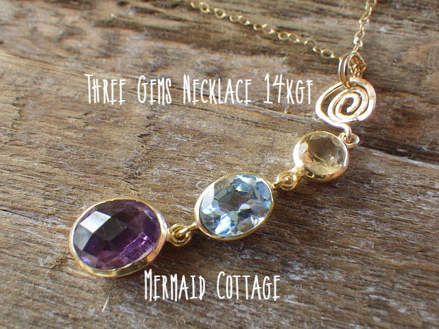 Three Gems Necklace 14kgf アメジスト ブルートパーズ シトリンのトリプルジェムネックレス Iichi ハンドメイド クラフト作品 手仕事品の通販