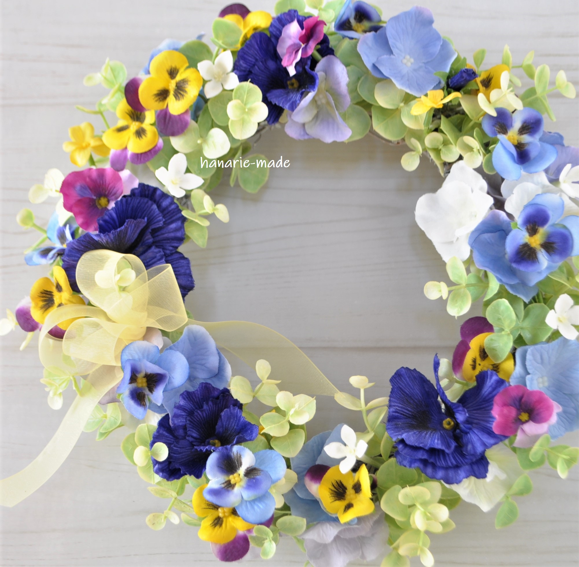 すみれ すみれ No 2 リース 黄色 むらさき 白 パンジー Iichi ハンドメイド クラフト作品 手仕事品の通販