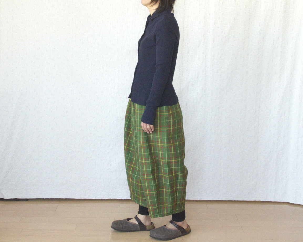 ウールのつぼみパンツ Iichi ハンドメイド クラフト作品 手仕事品の通販