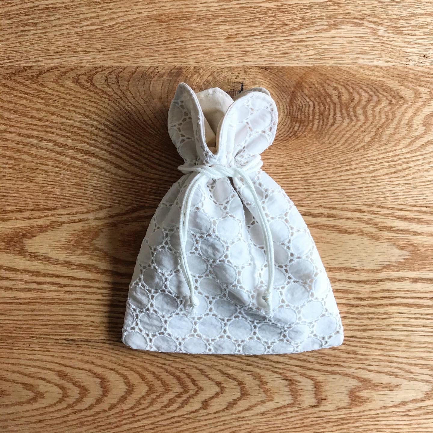 総レースの花びら巾着 S Iichi ハンドメイド クラフト作品 手仕事品の通販