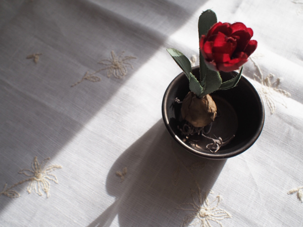 母の日までラッピング無料 布染花 原種チューリップ球根付き オブジェ Iichi ハンドメイド クラフト作品 手仕事品の通販
