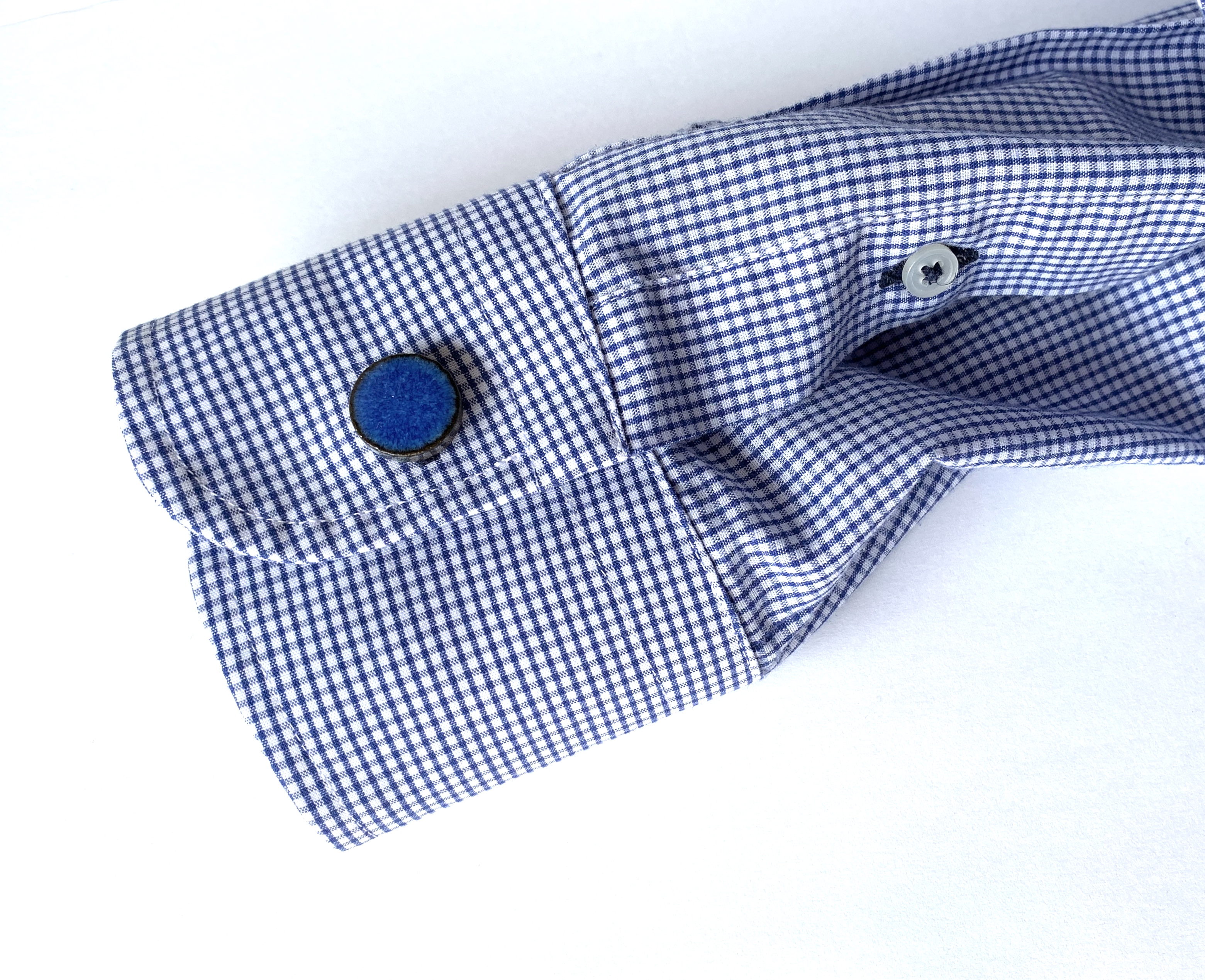 瑠璃色タイルのカフスボタン Iichi ハンドメイド クラフト作品 手仕事品の通販