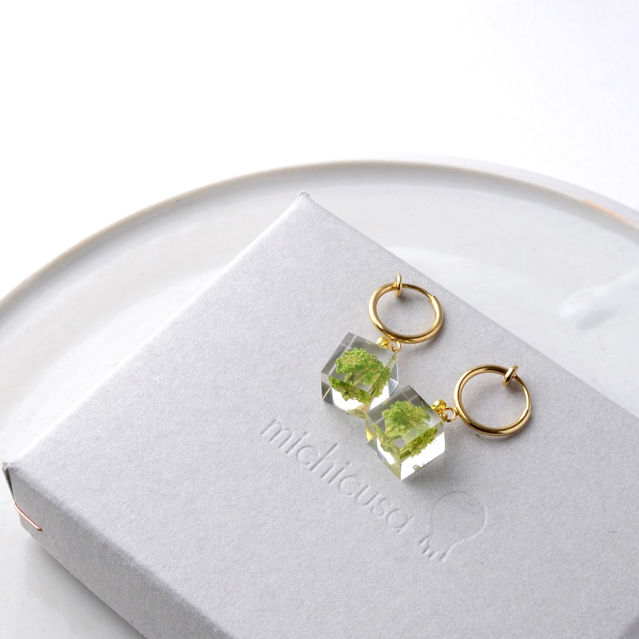 ブロッコリーのイヤリング 誕生日プレゼント ギフトラッピング 結婚式 お呼ばれ Iichi ハンドメイド クラフト作品 手仕事品の通販