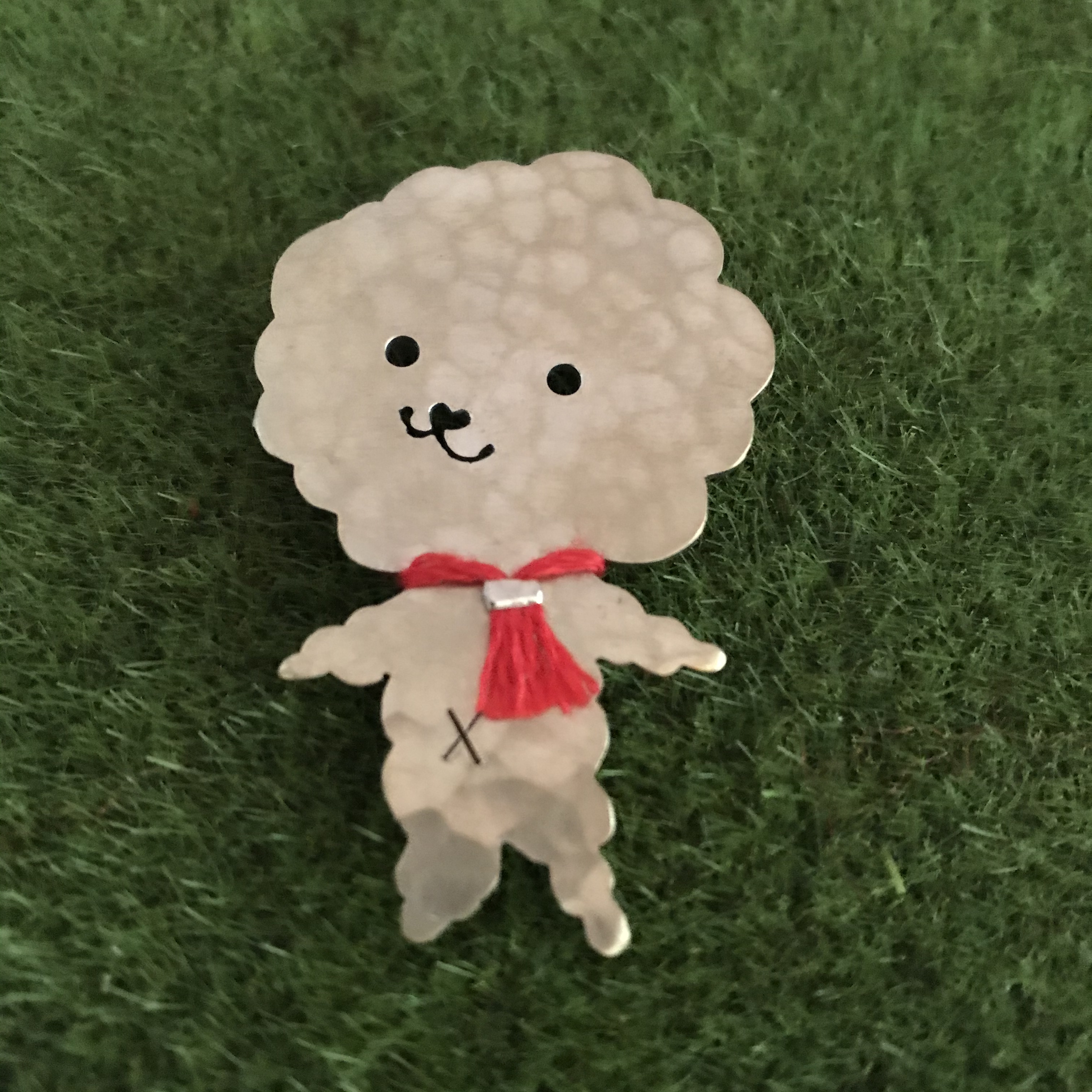 アフロ犬ブローチ 二足歩行 Iichi ハンドメイド クラフト作品 手仕事品の通販