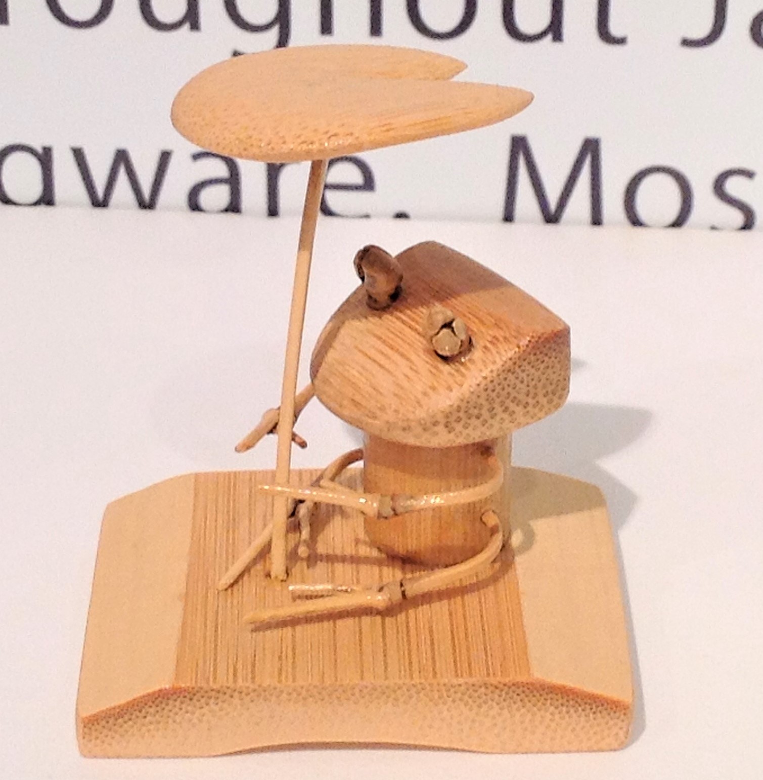 組立キット 傘をさす可愛いカエルを作ってみよう Iichi ハンドメイド クラフト作品 手仕事品の通販