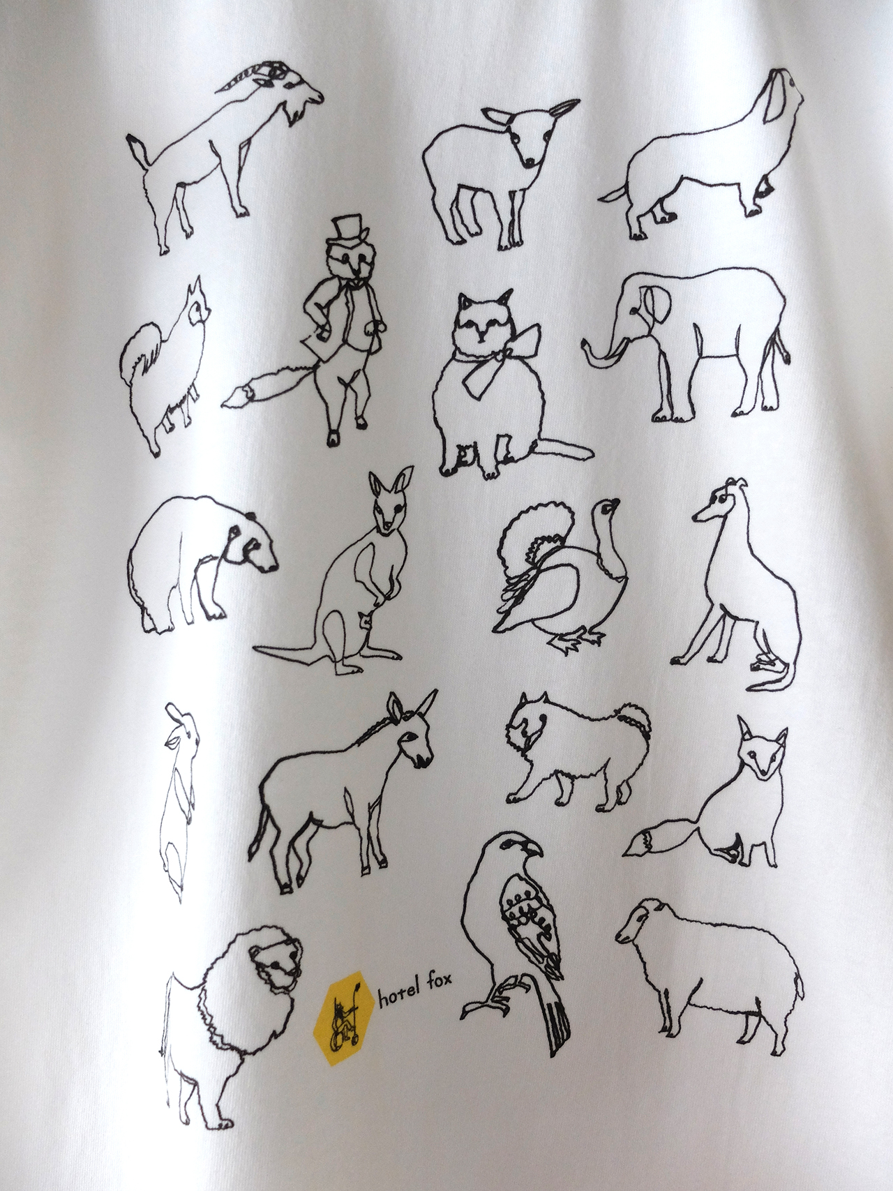 受注生産 一筆書きの動物イラストtシャツ Iichi ハンドメイド クラフト作品 手仕事品の通販