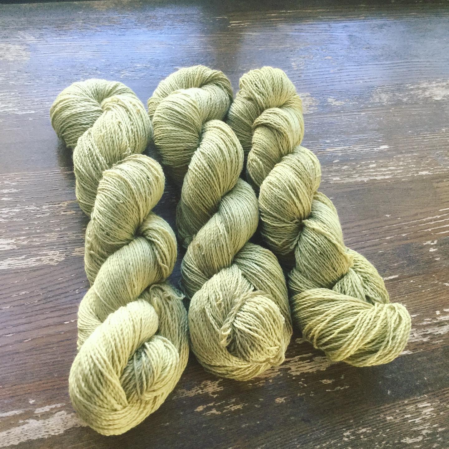 草木染めソックヤーン 満月の日のローズマリー染め防縮ソックヤーン Iichi ハンドメイド クラフト作品 手仕事品の通販