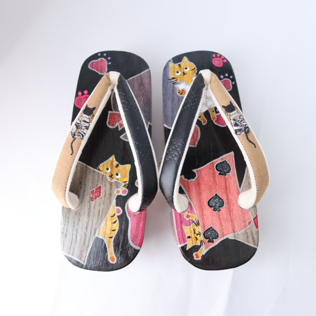 トランプにゃん下駄 日本桐 高小町s Iichi ハンドメイド クラフト作品 手仕事品の通販