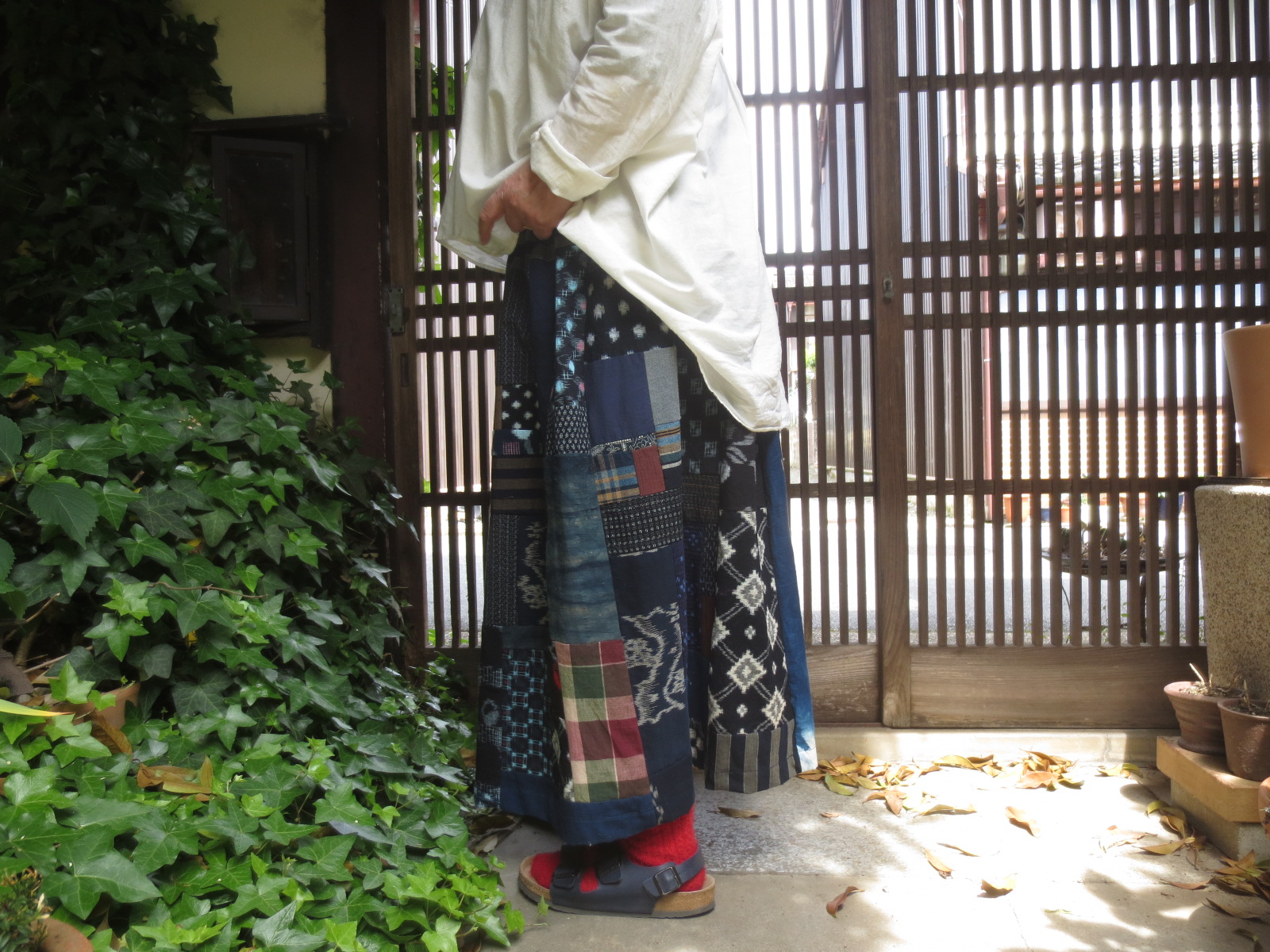古布リメイク 藍染めや絣でパッチスカート 楽しくカッコいいおとな女子に Iichi ハンドメイド クラフト作品 手仕事品の通販