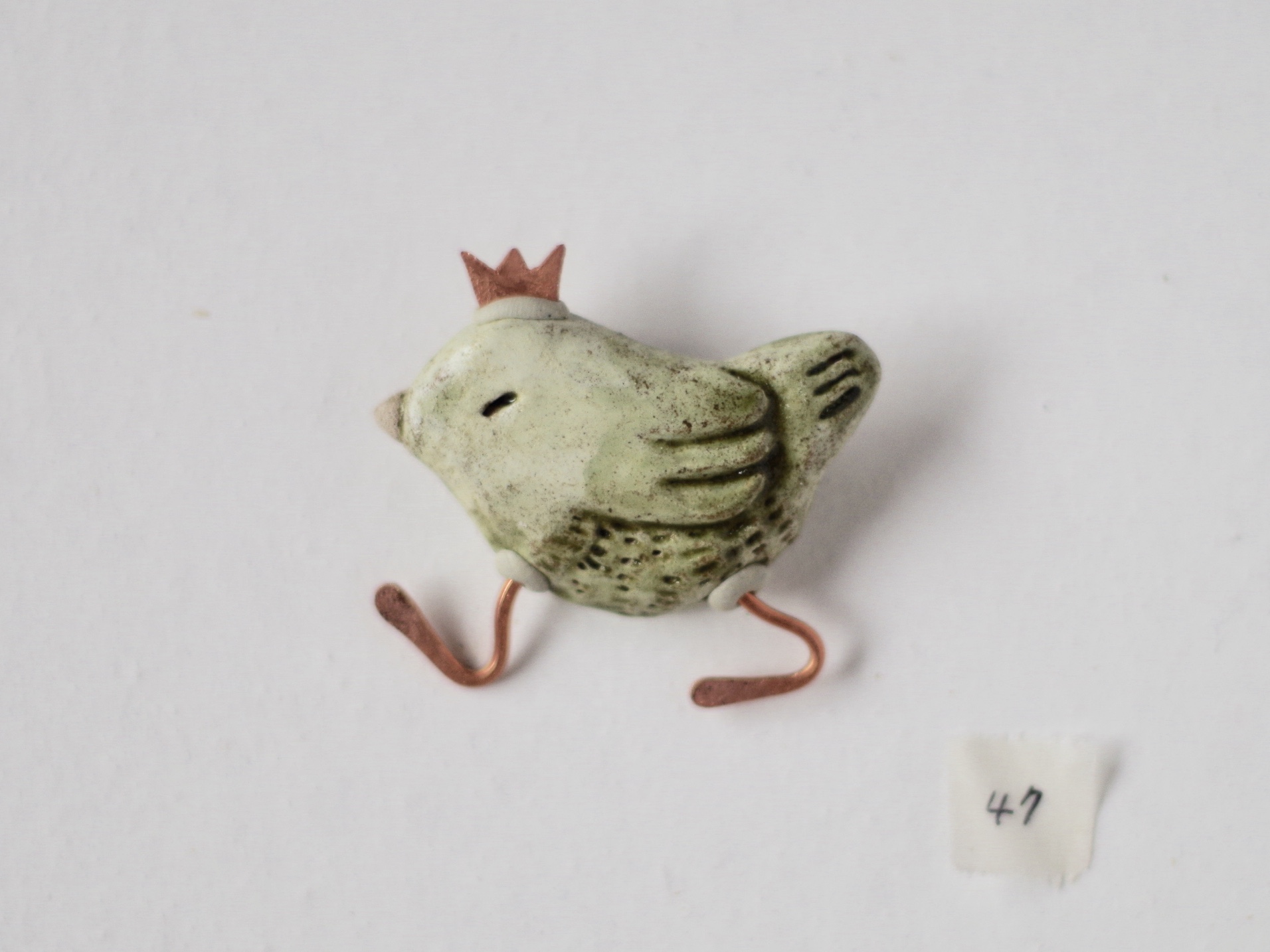 王様きどりブローチ 47 Iichi ハンドメイド クラフト作品 手仕事品の通販