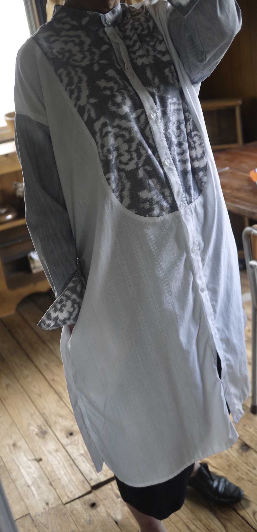 ワイシャツ綿と久留米絣のスタンドカラーワンピース Iichi ハンドメイド クラフト作品 手仕事品の通販