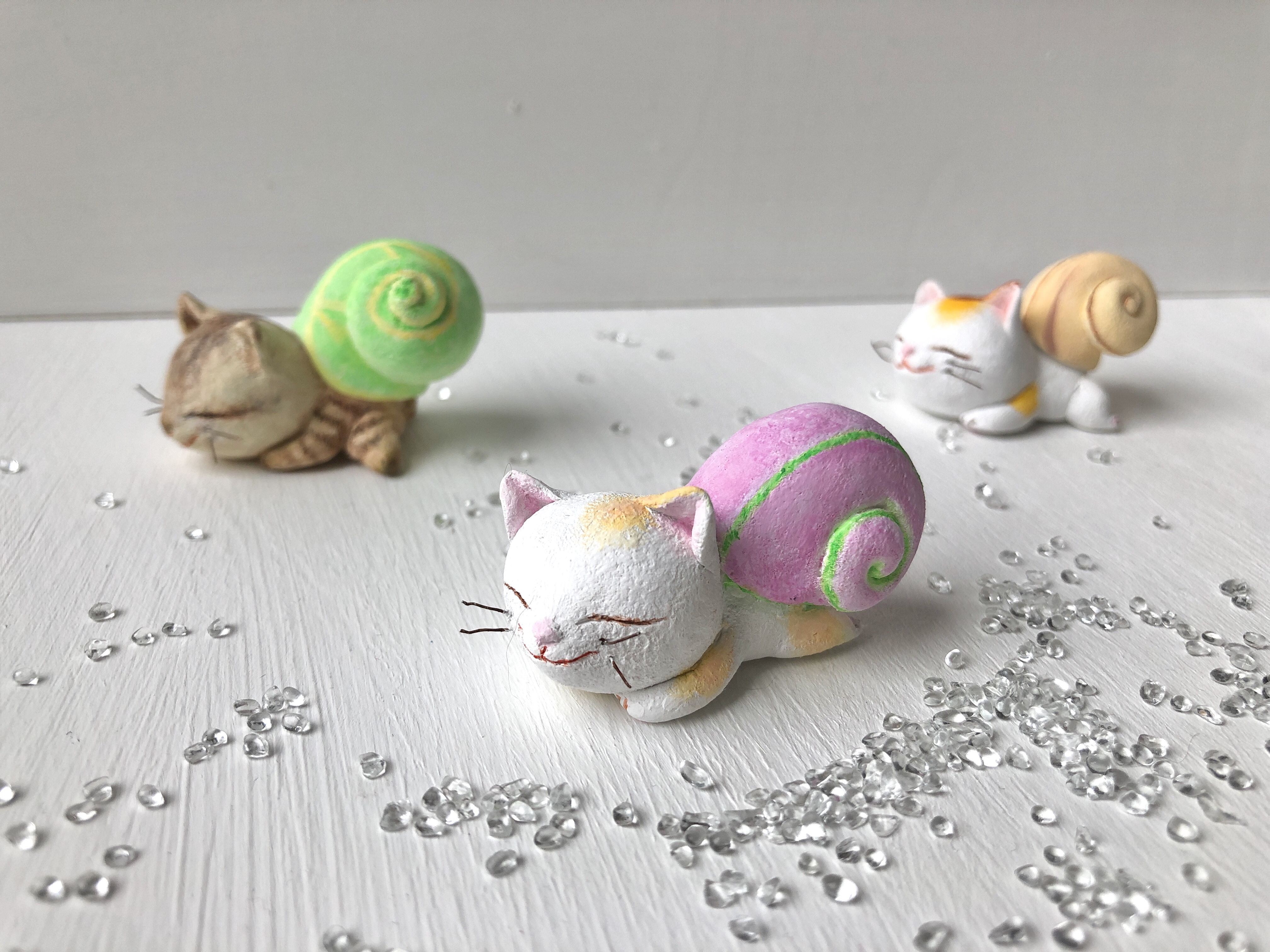 カタツムリ猫さん 白黄トラ Iichi ハンドメイド クラフト作品 手仕事品の通販