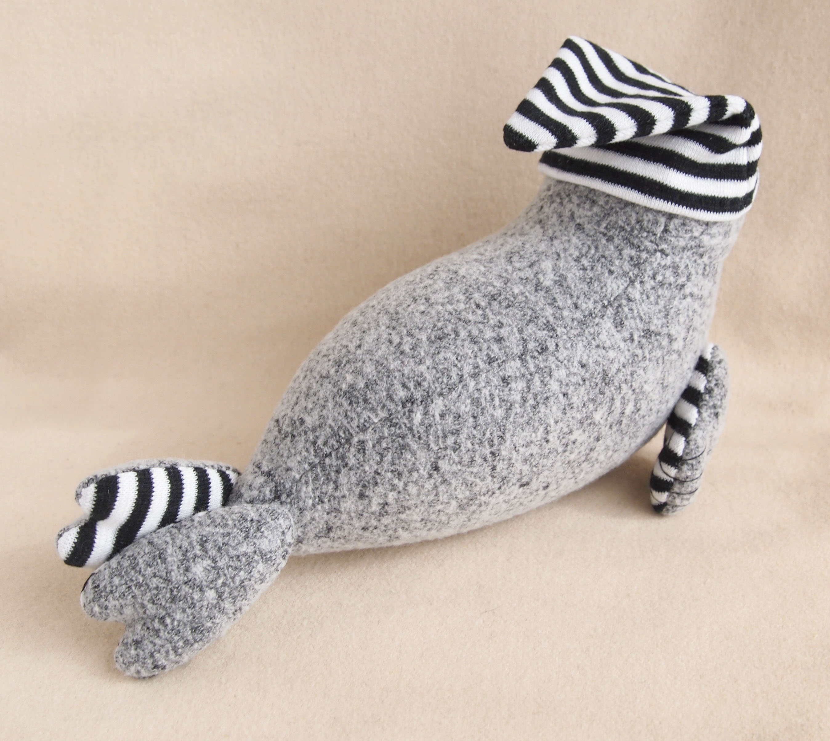 ゴマフアザラシくん Iichi ハンドメイド クラフト作品 手仕事品の通販