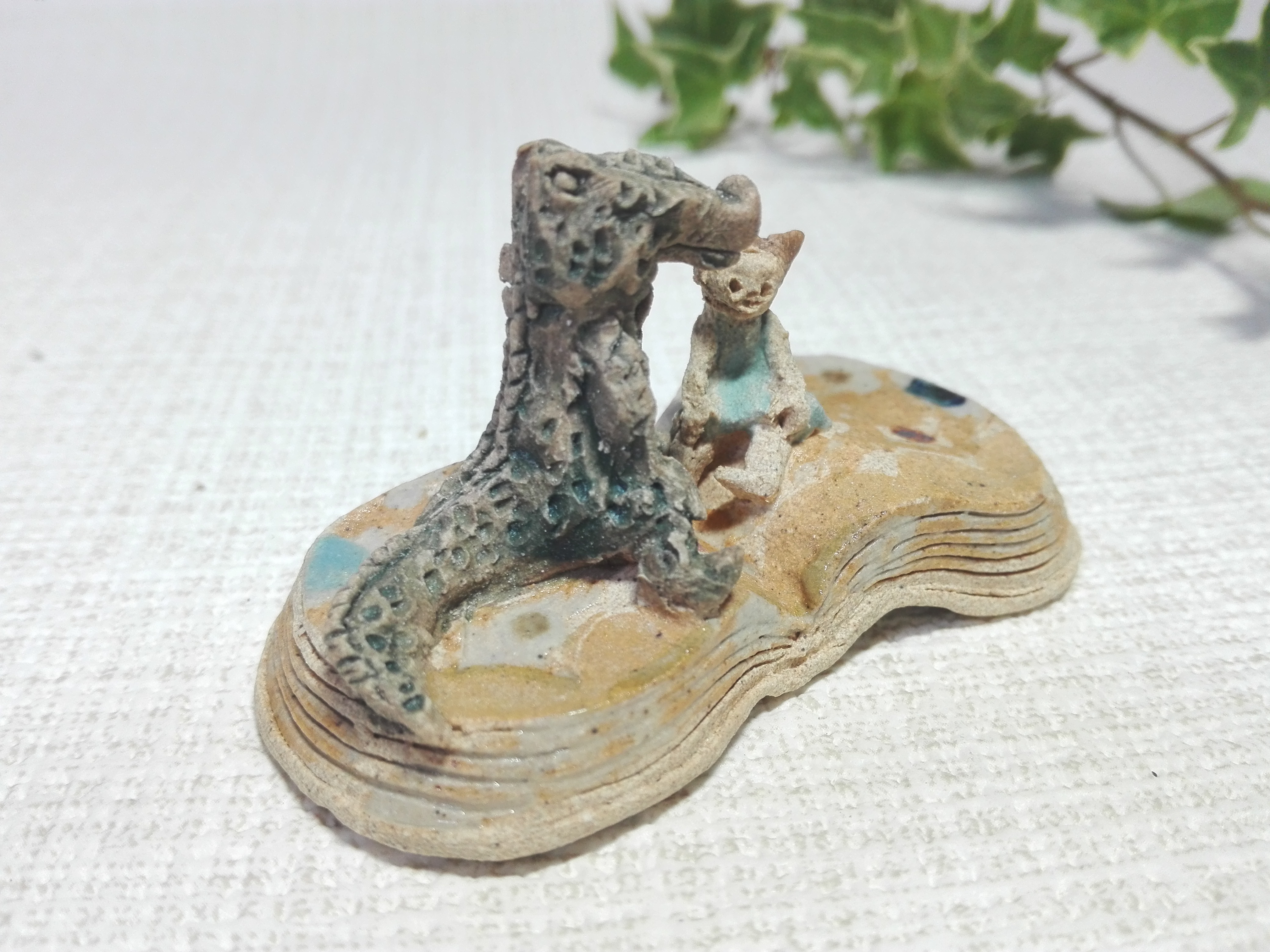 ワニと女の子 Book Iichi ハンドメイド クラフト作品 手仕事品の通販