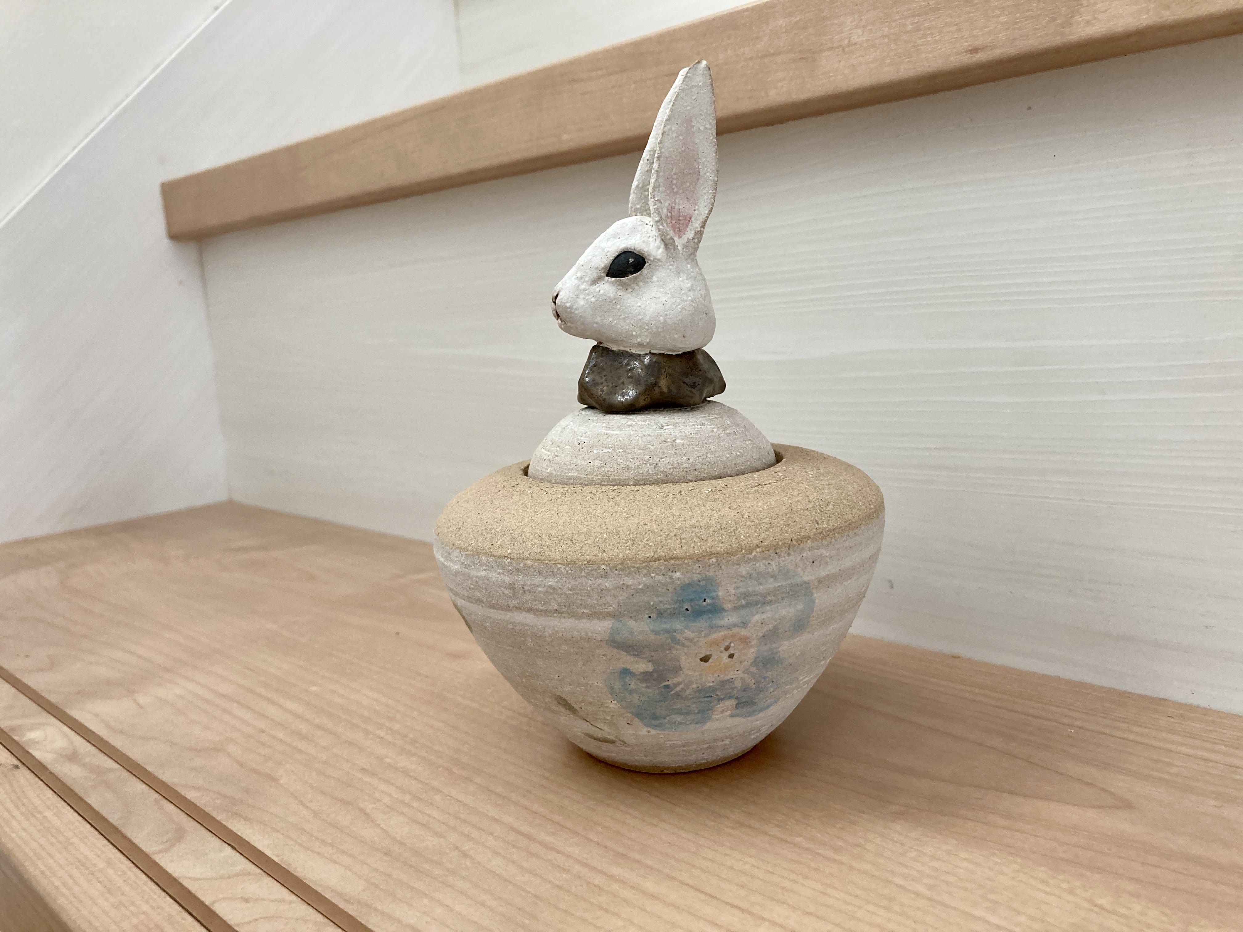 まりこ様専用 カノプス壺 ウサギ | iichi ハンドメイド・クラフト作品