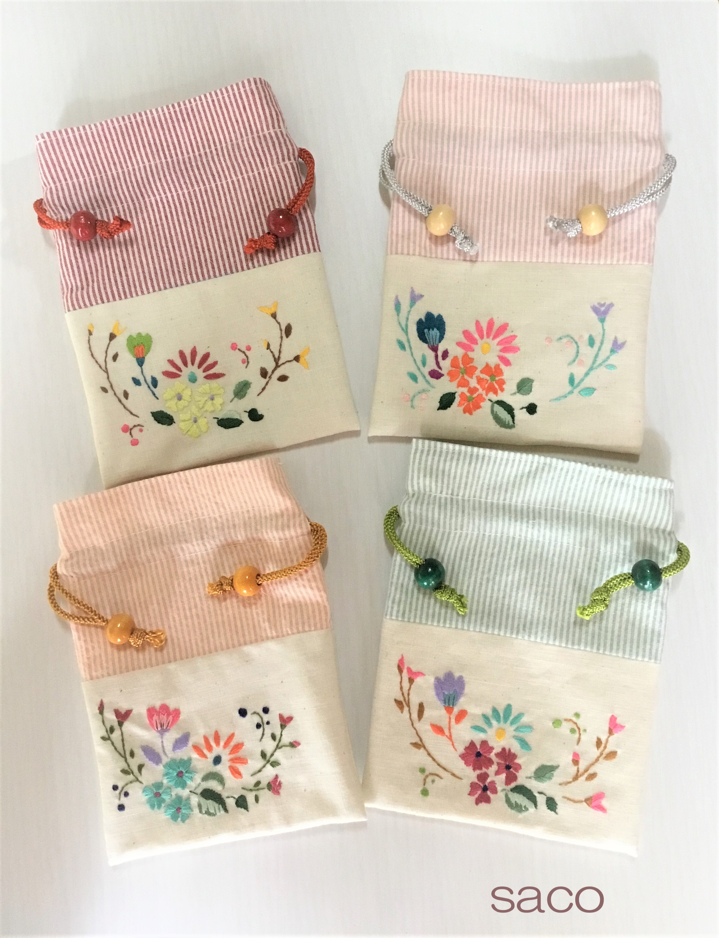 花刺繍の巾着 ストライプ Iichi ハンドメイド クラフト作品 手仕事品の通販