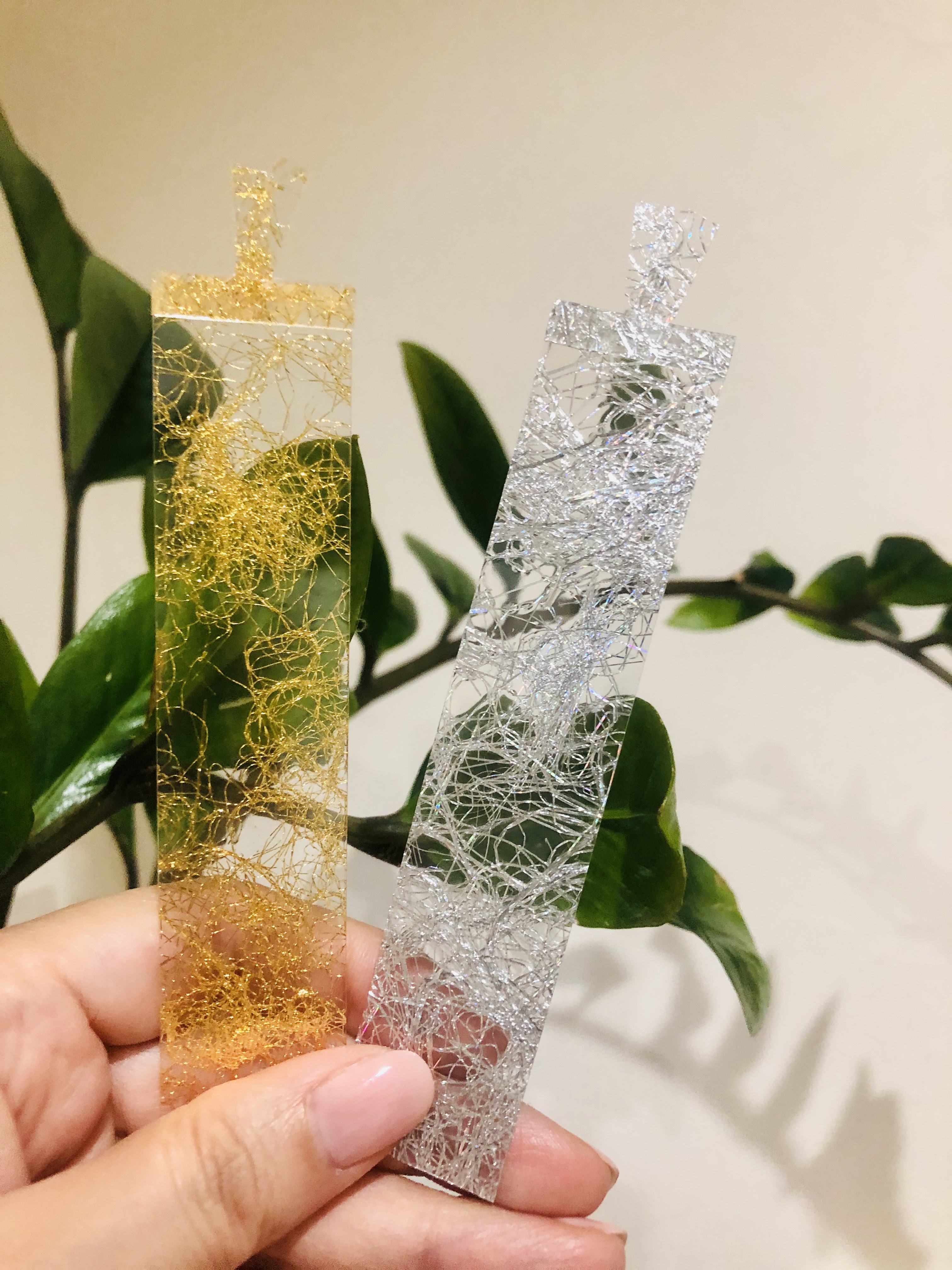 金の栞 銀の栞 お好み2枚セット Iichi ハンドメイド クラフト作品 手仕事品の通販