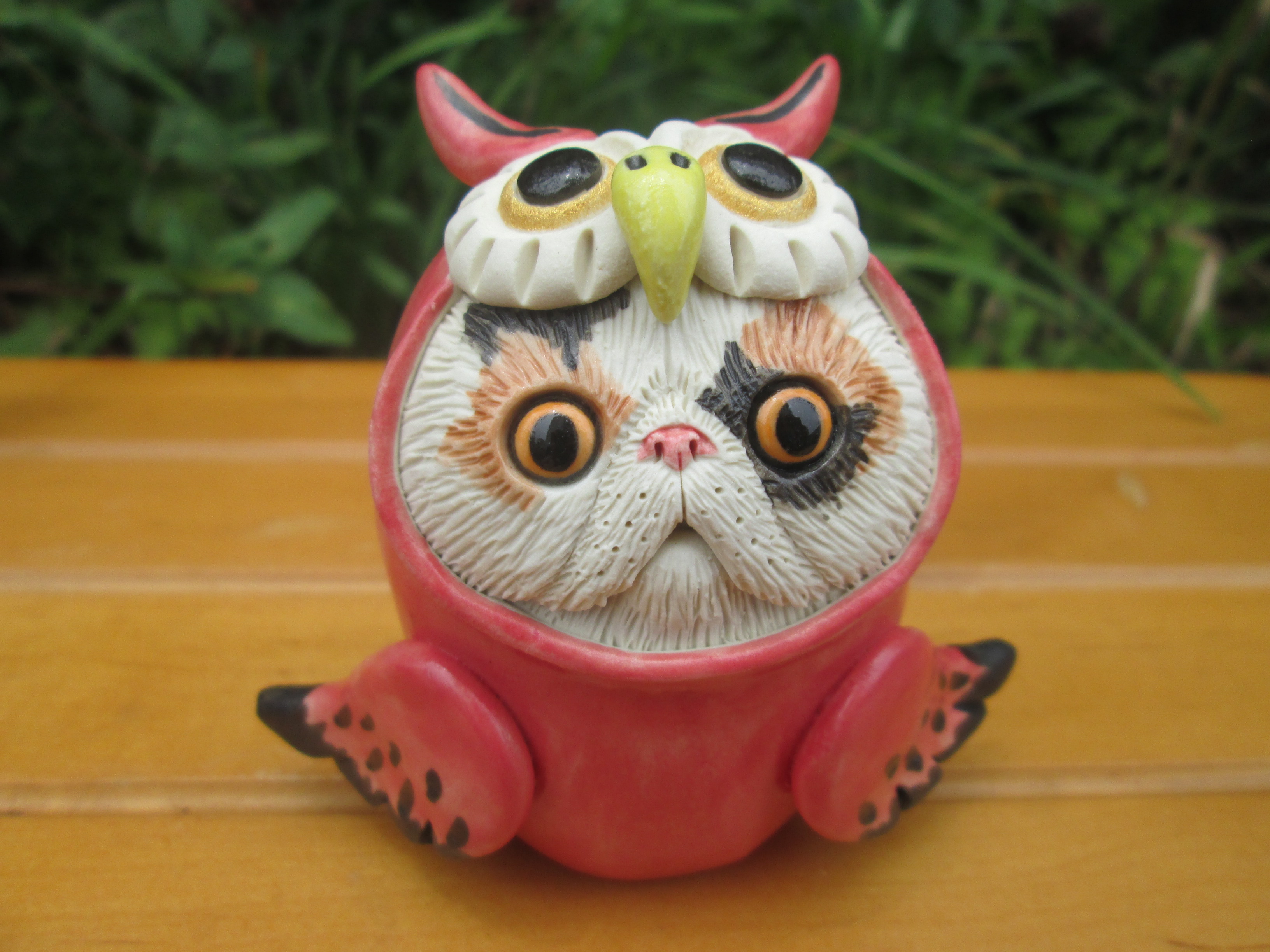 疫病退散 赤ふくろうエキゾチックショートヘア Iichi ハンドメイド クラフト作品 手仕事品の通販