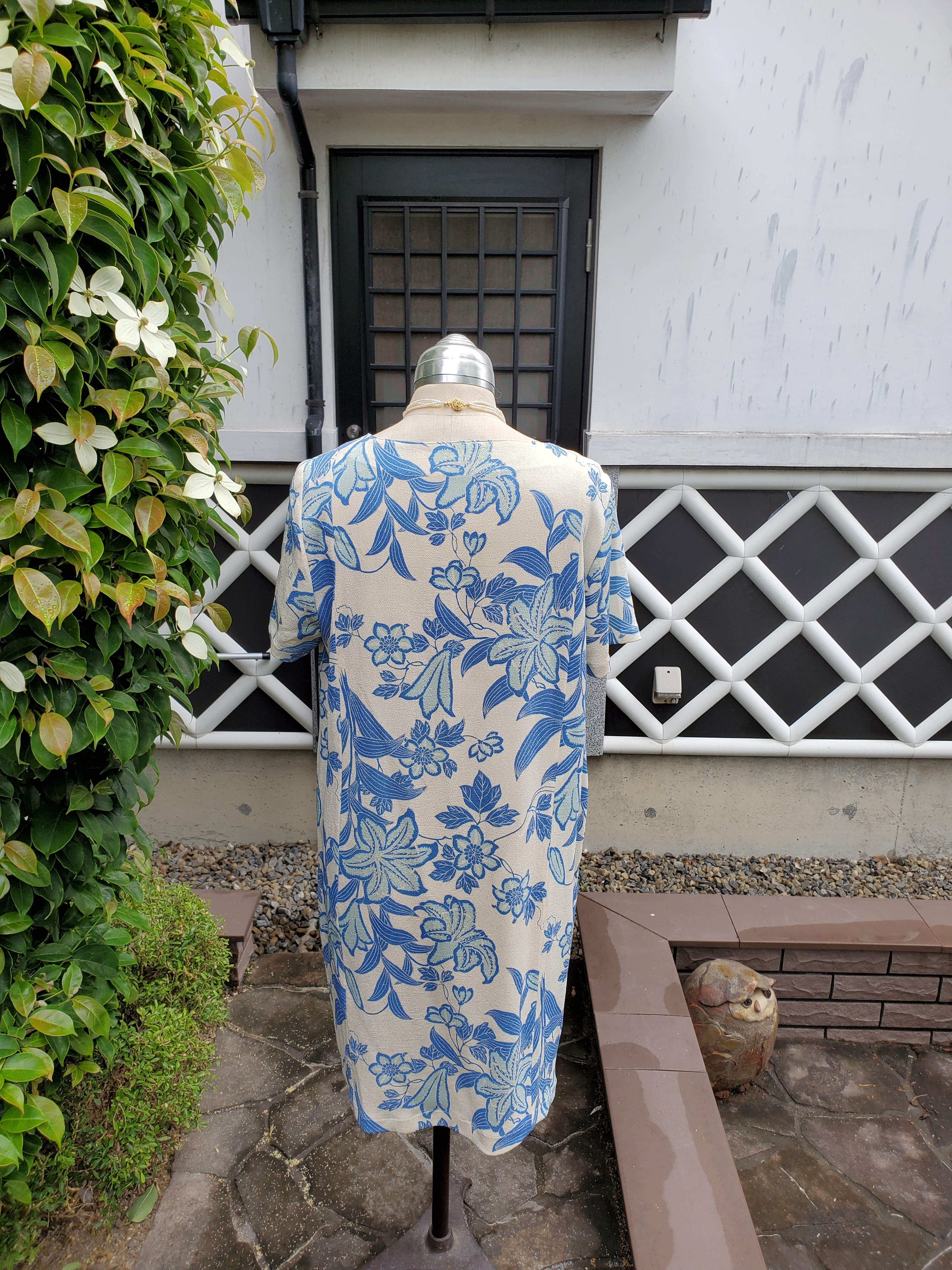着物リメイク 手作り 涼しげな柄 ちりめん チュニック Iichi ハンドメイド クラフト作品 手仕事品の通販