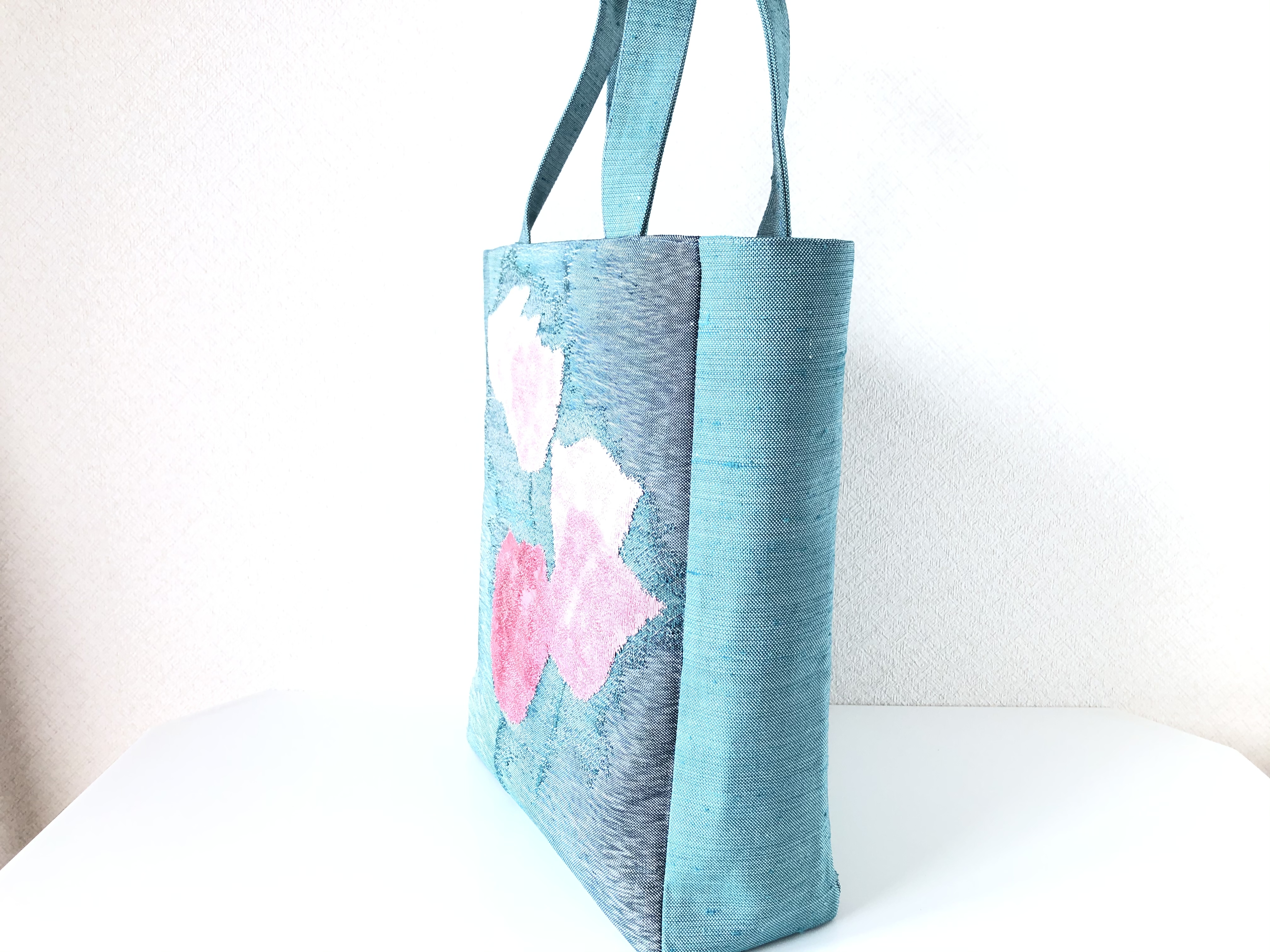 帯バッグ ピンクのお花 Iichi ハンドメイド クラフト作品 手仕事品の通販 帯バッグ ピンクのお花 Iichi ハンドメイド クラフト作品 手仕事品の通販