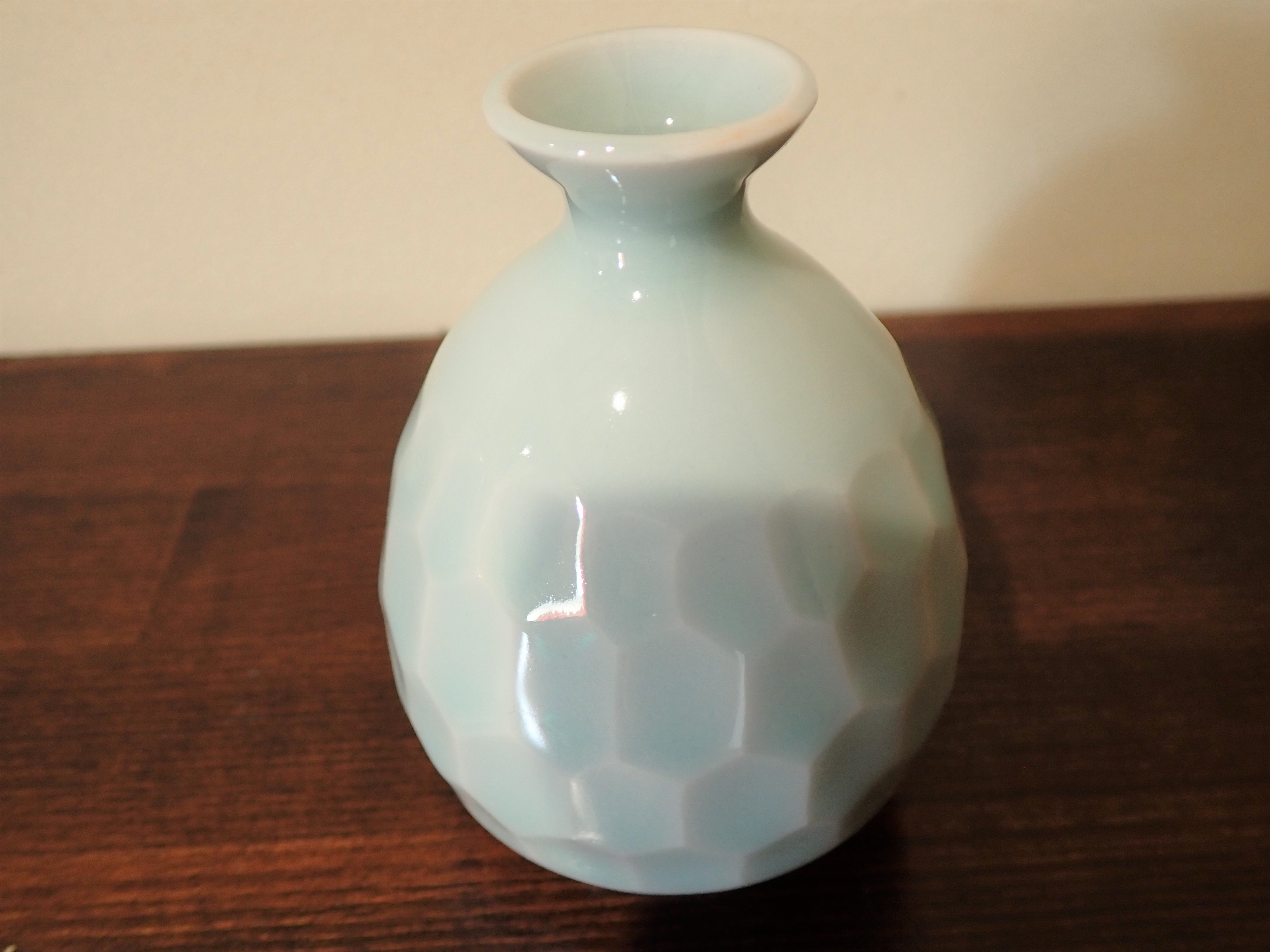 感謝価格 面取り花器 青白磁です 花瓶 Catalinadayschool Org