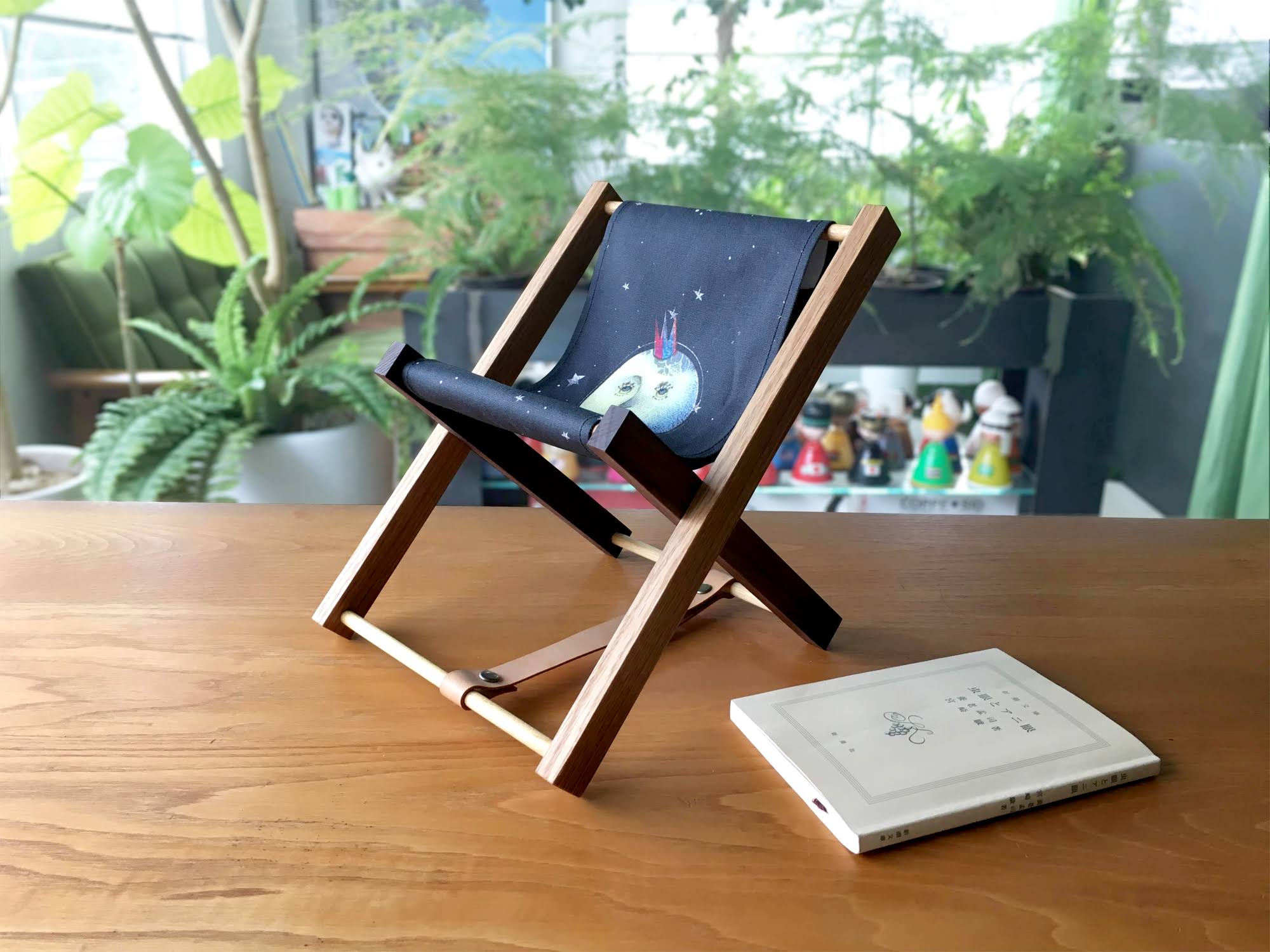 月と星空 卓上書見台 ほんのむし Iichi ハンドメイド クラフト作品 手仕事品の通販