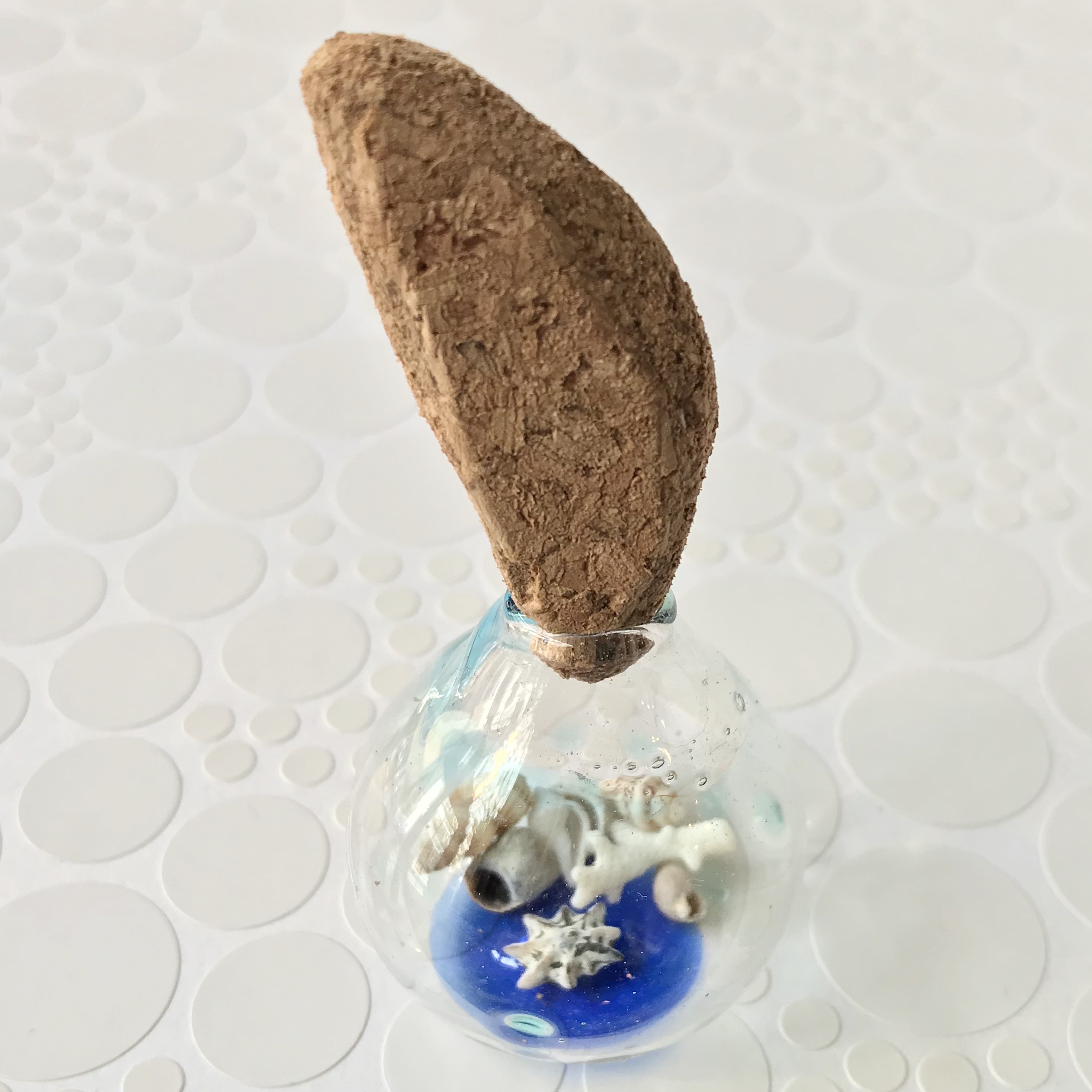 小さな海の宝物小びん Iichi ハンドメイド クラフト作品 手仕事品の通販