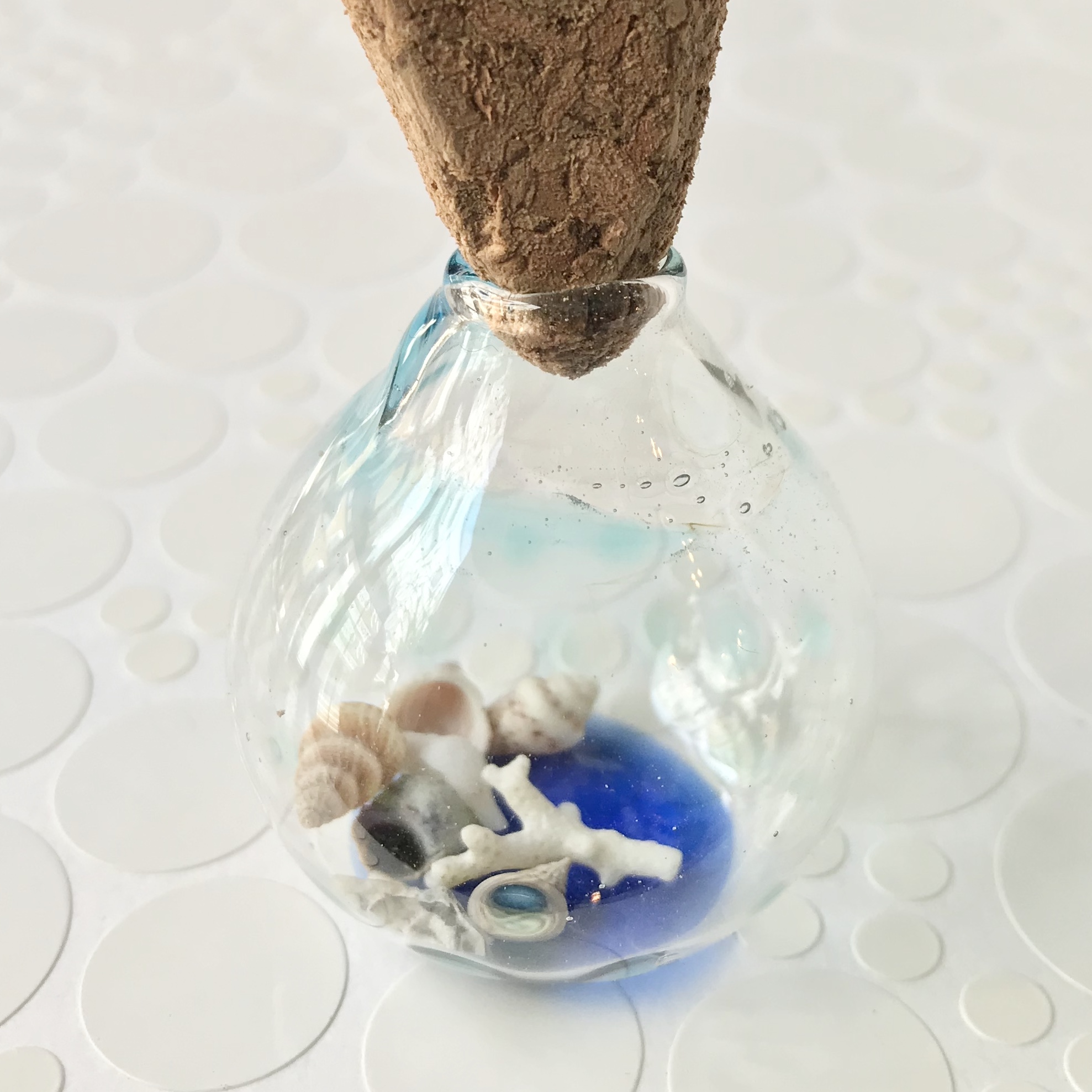 小さな海の宝物小びん Iichi ハンドメイド クラフト作品 手仕事品の通販