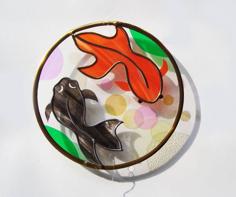 光の風鈴 金魚 ステンドグラス風ウィンドチャイム 壁飾り Iichi ハンドメイド クラフト作品 手仕事品の通販