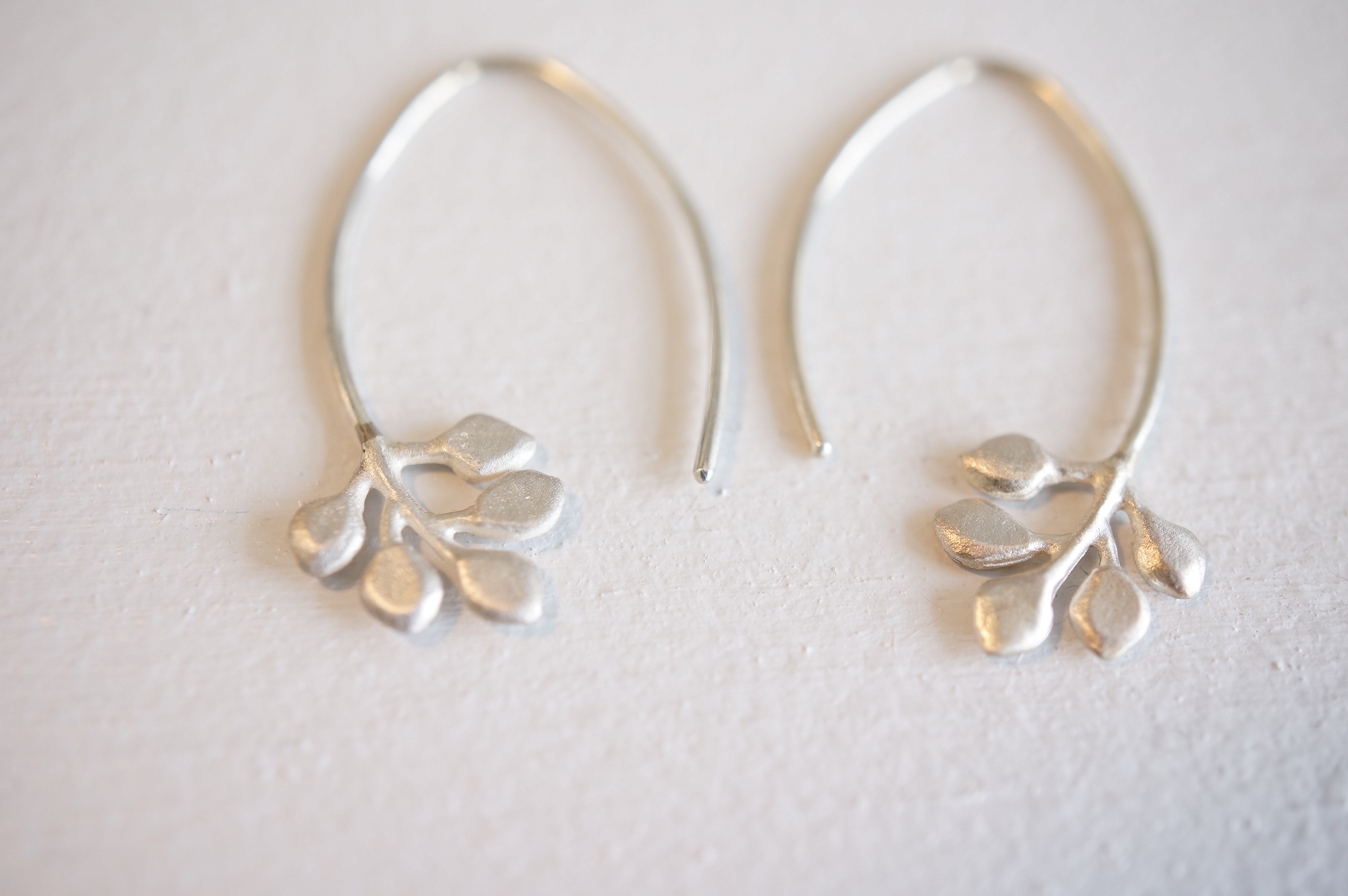 ハゼの実ピアス S Iichi ハンドメイド クラフト作品 手仕事品の通販