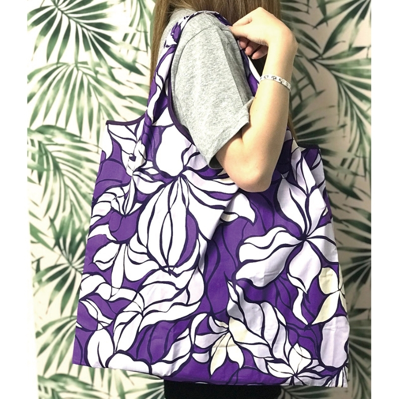 新色 ハワイ柄エコバッグ パープル プルメリア ハワイアン 折りたたみ 大容量 コンパクト ポケット 即納 Iichi ハンドメイド クラフト作品 手仕事品の通販