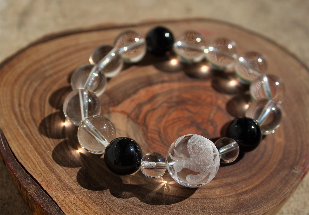 四神獣 北を守護する玄武 黒 水晶 オニクス Iichi ハンドメイド クラフト作品 手仕事品の通販