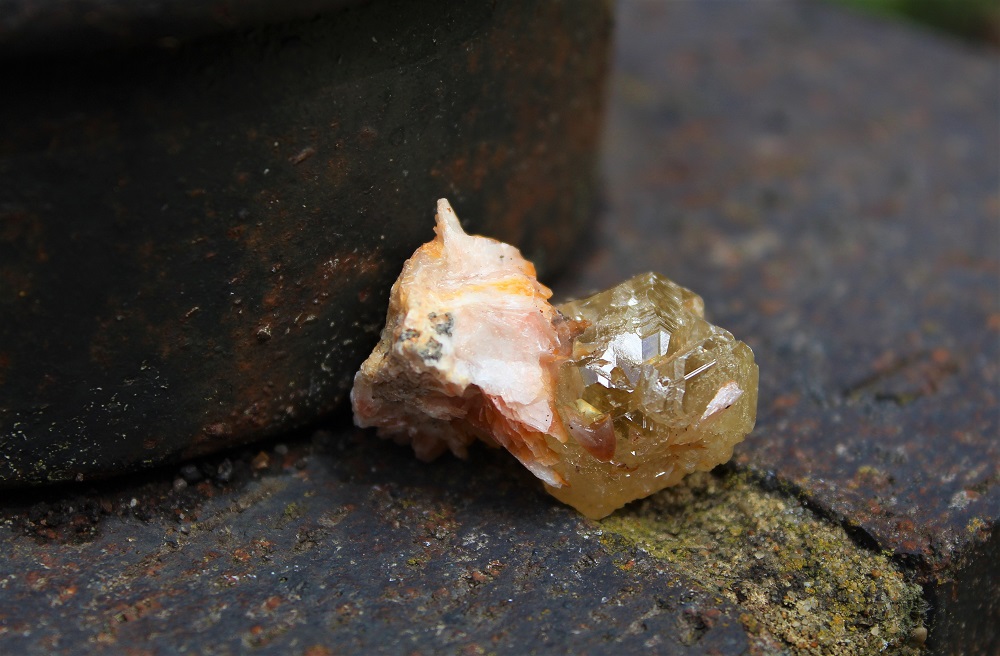 セルサイトクリスタル オン マトリックス Iichi ハンドメイド クラフト作品 手仕事品の通販