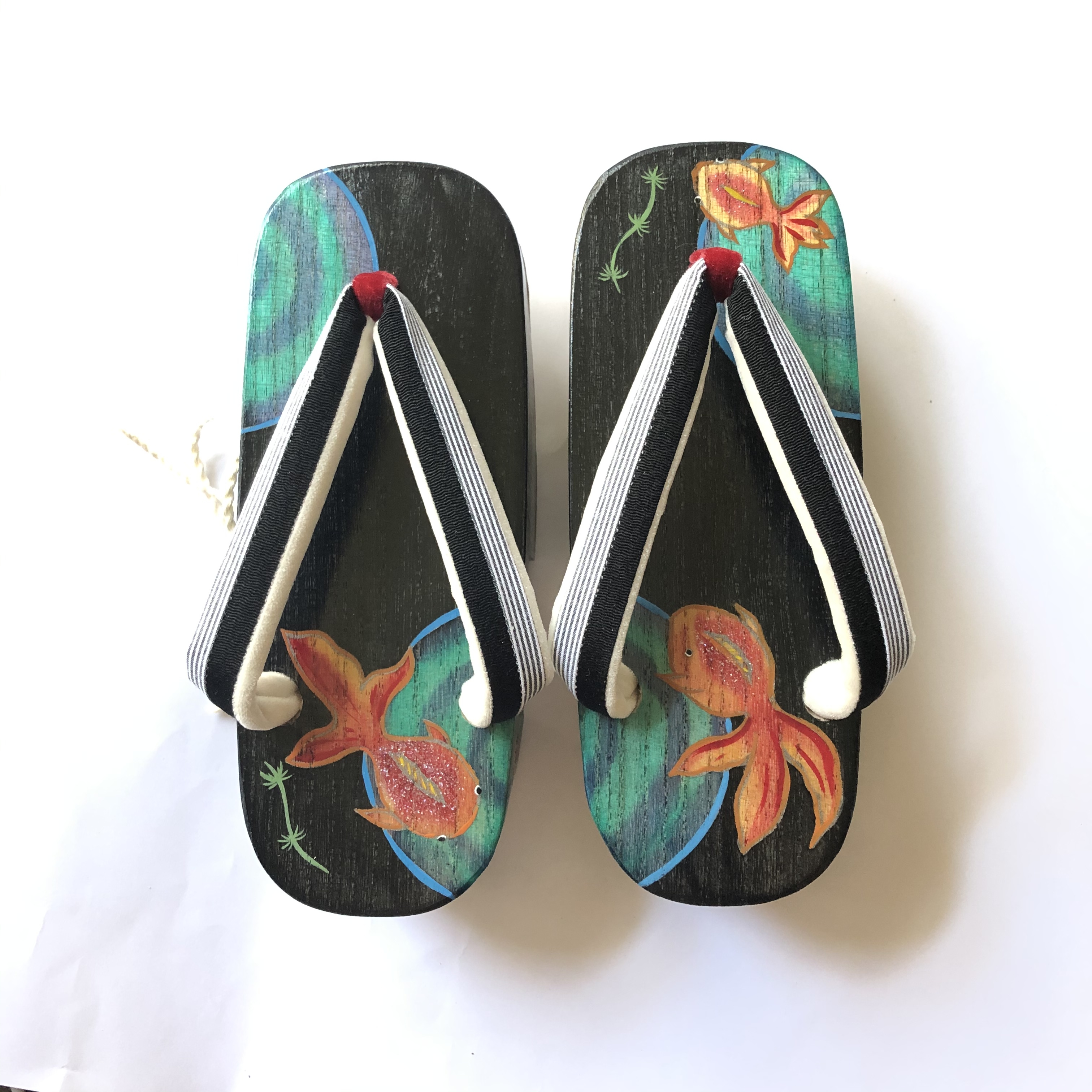 金魚 やや背の高くなる下駄 Sサイズ Iichi ハンドメイド クラフト作品 手仕事品の通販