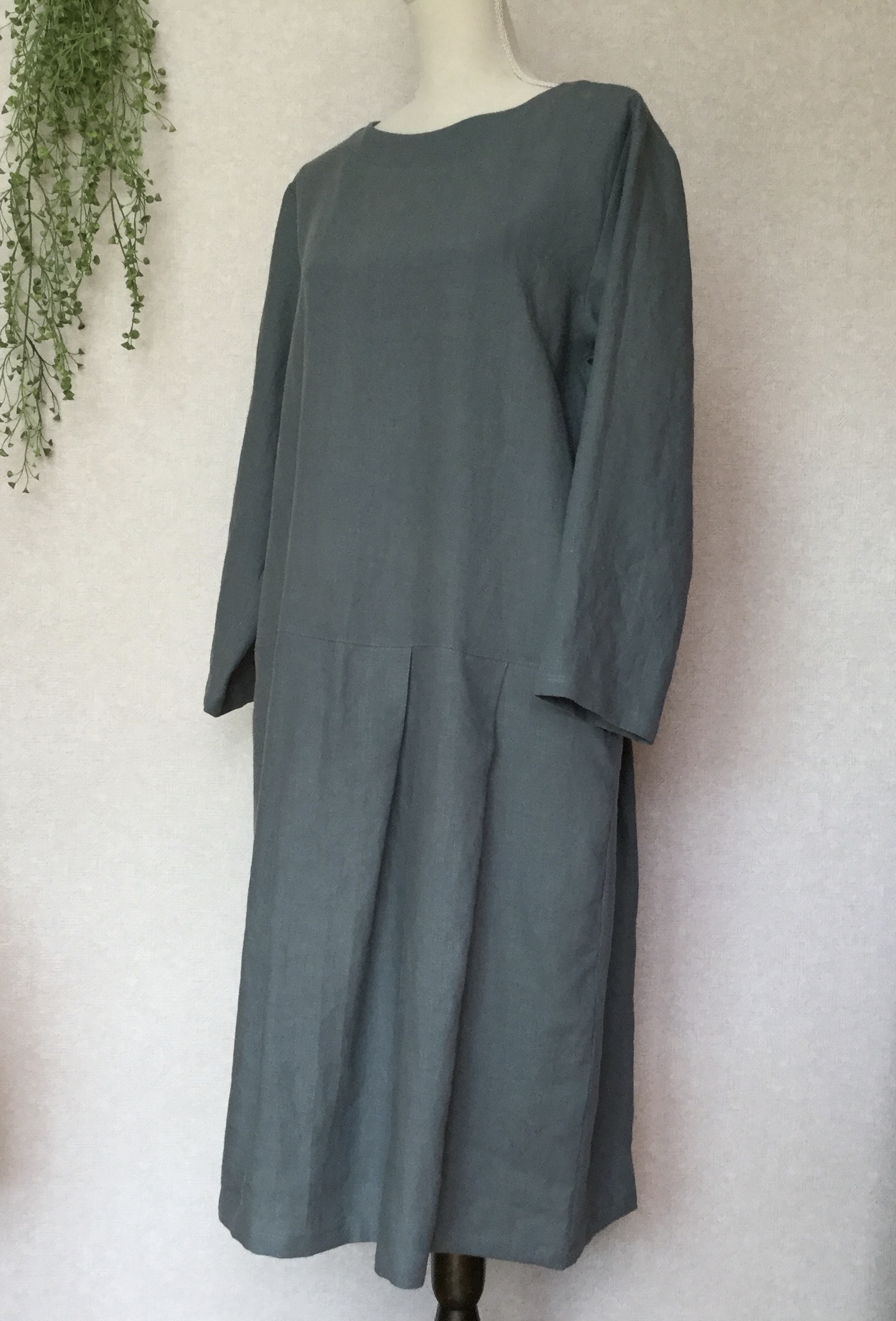 アンティークブルーリネン100 ロータックワンピース Iichi ハンドメイド クラフト作品 手仕事品の通販