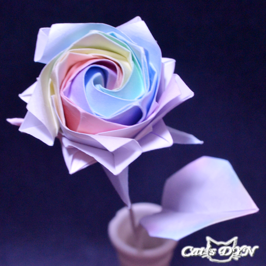 レインボーローズ 折り紙の薔薇の花 Iichi ハンドメイド クラフト作品 手仕事品の通販
