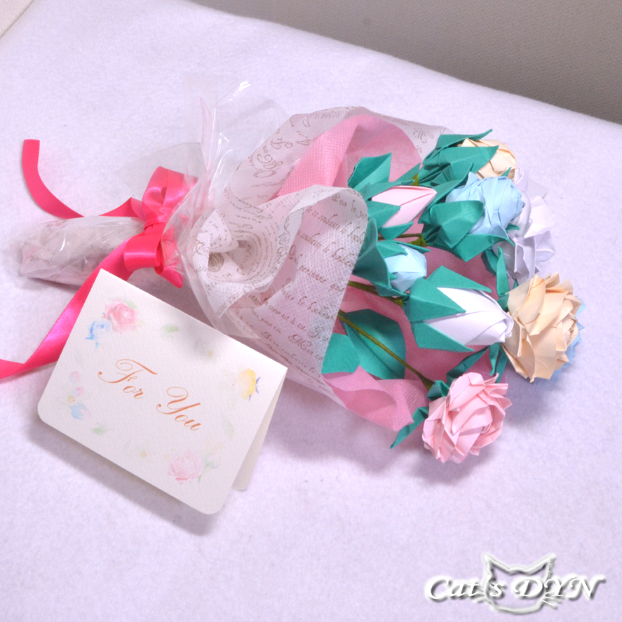折り紙の薔薇の花束 メッセージカード付き ラッピング Iichi ハンドメイド クラフト作品 手仕事品の通販