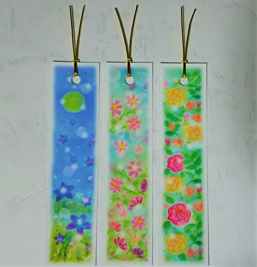 秋の花の栞 しおり 3種のパステルアートのブックマーク 桔梗 コスモス バラ Iichi ハンドメイド クラフト作品 手仕事品の通販 秋の花の栞 しおり 3種のパステルアートのブックマーク 桔梗 コスモス バラ Iichi ハンドメイド クラフト作品 手仕事品の通販