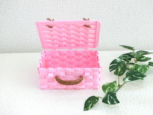 クラフトカゴ トランク型 旅行鞄 可愛い小物入れ ピンク色 Iichi ハンドメイド クラフト作品 手仕事品の通販
