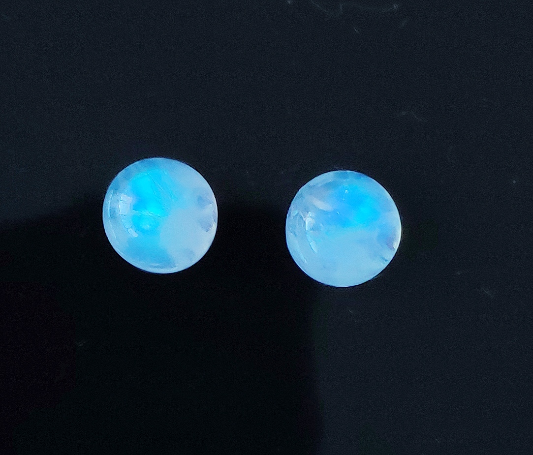 レインボー ムーンストーン ８ｍｍ ピアス】パワーストーン 6月誕生石 