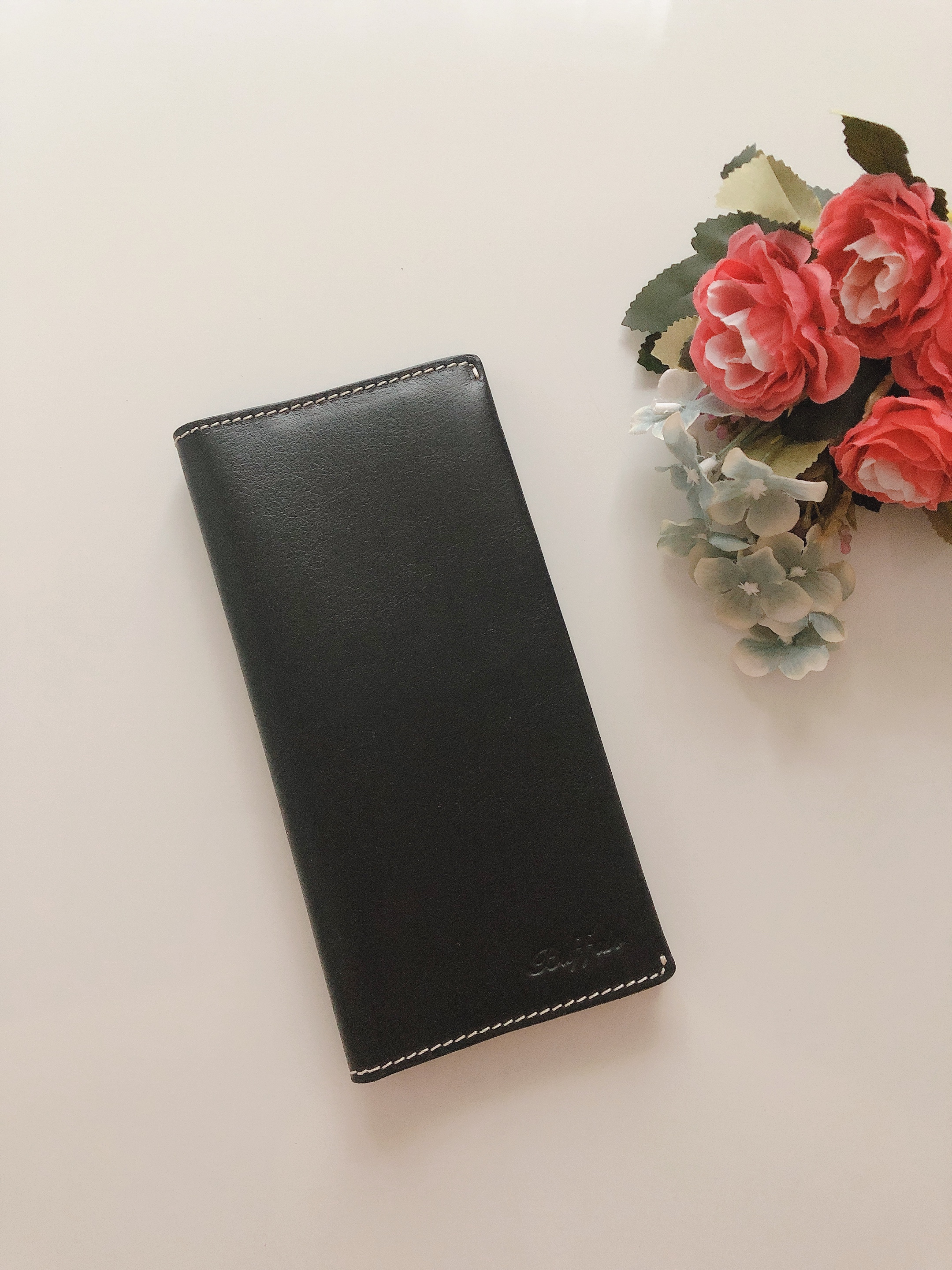 スリムな本革長財布 一点もの ブラック Iichi ハンドメイド クラフト作品 手仕事品の通販