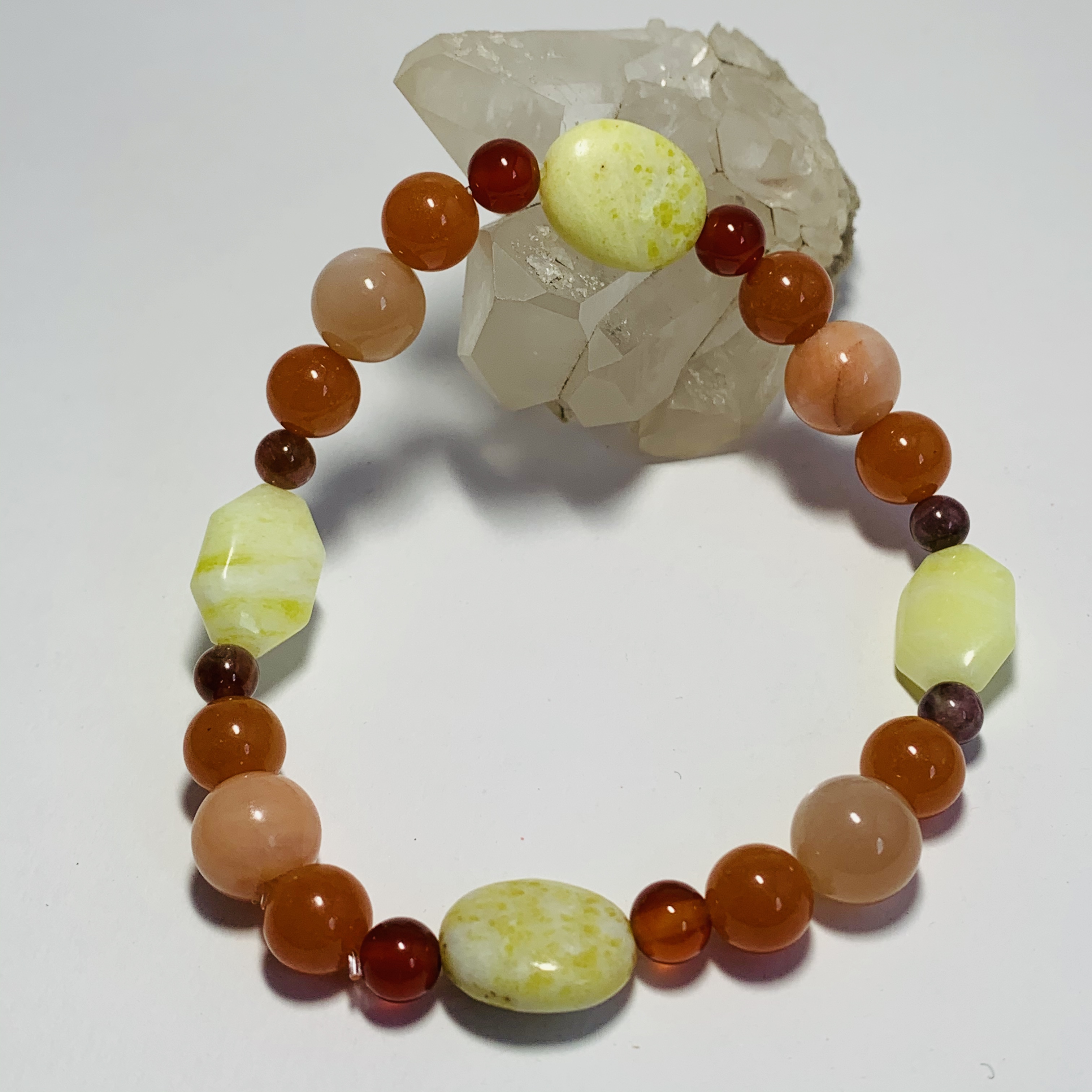 おもちゃ箱的ブレスレット秋色 Iichi ハンドメイド クラフト作品 手仕事品の通販