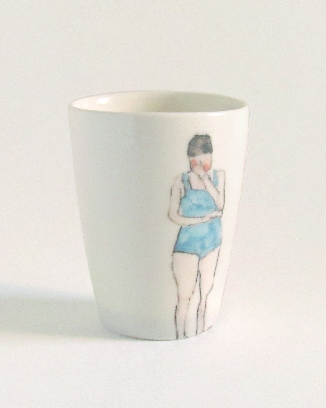 イギリス作家の手描きカップ スイマー 女性 水色水着 Iichi ハンドメイド クラフト作品 手仕事品の通販