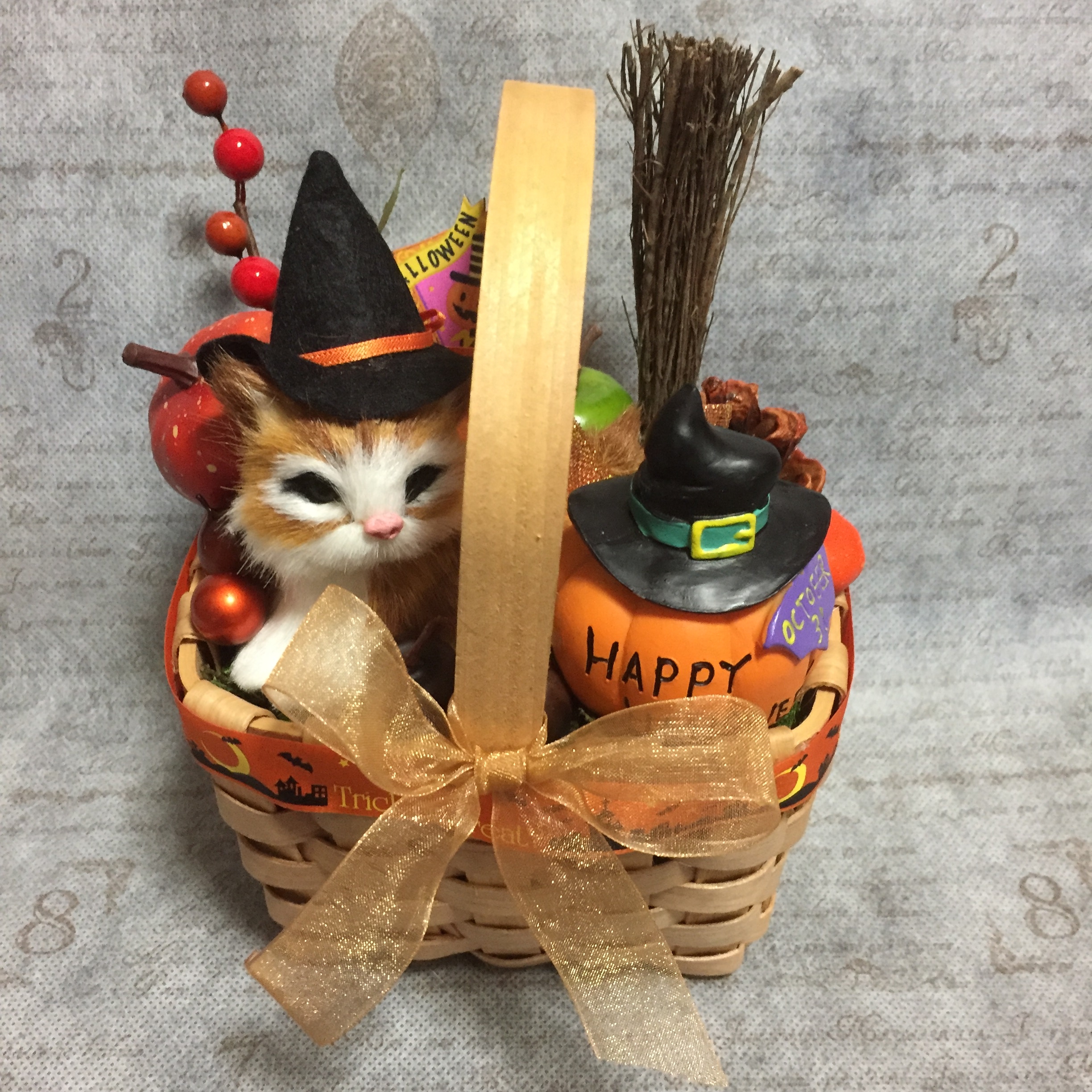 猫ちゃんのハロウィンかごアレンジ M オレンジ系 Iichi ハンドメイド クラフト作品 手仕事品の通販